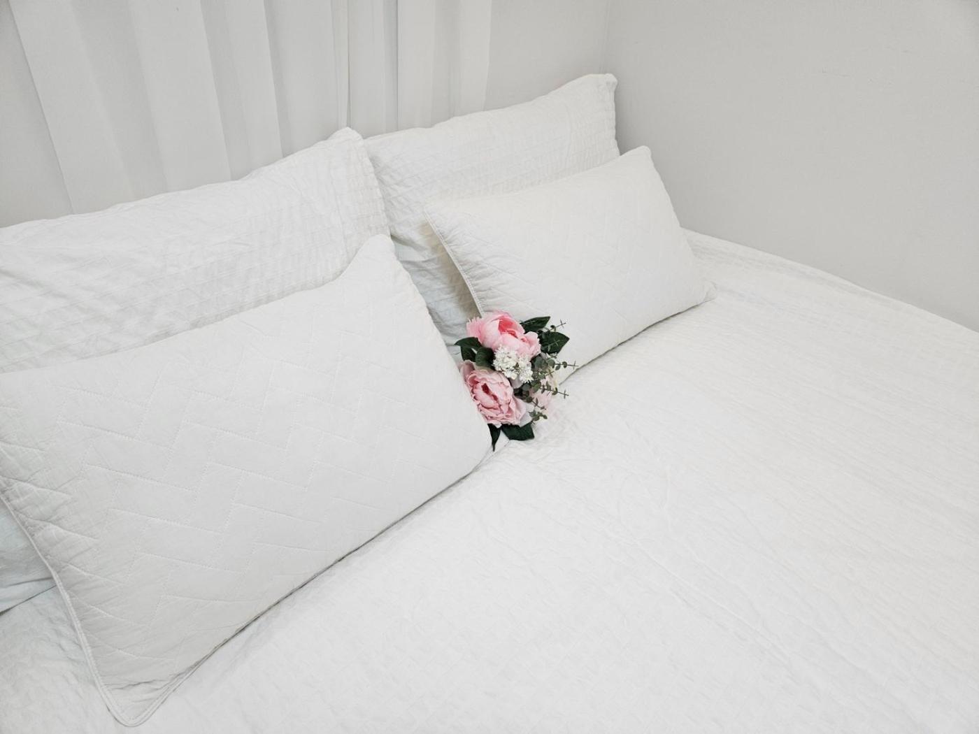 Apartment Hongdae Two-room House With Terrace Seoul