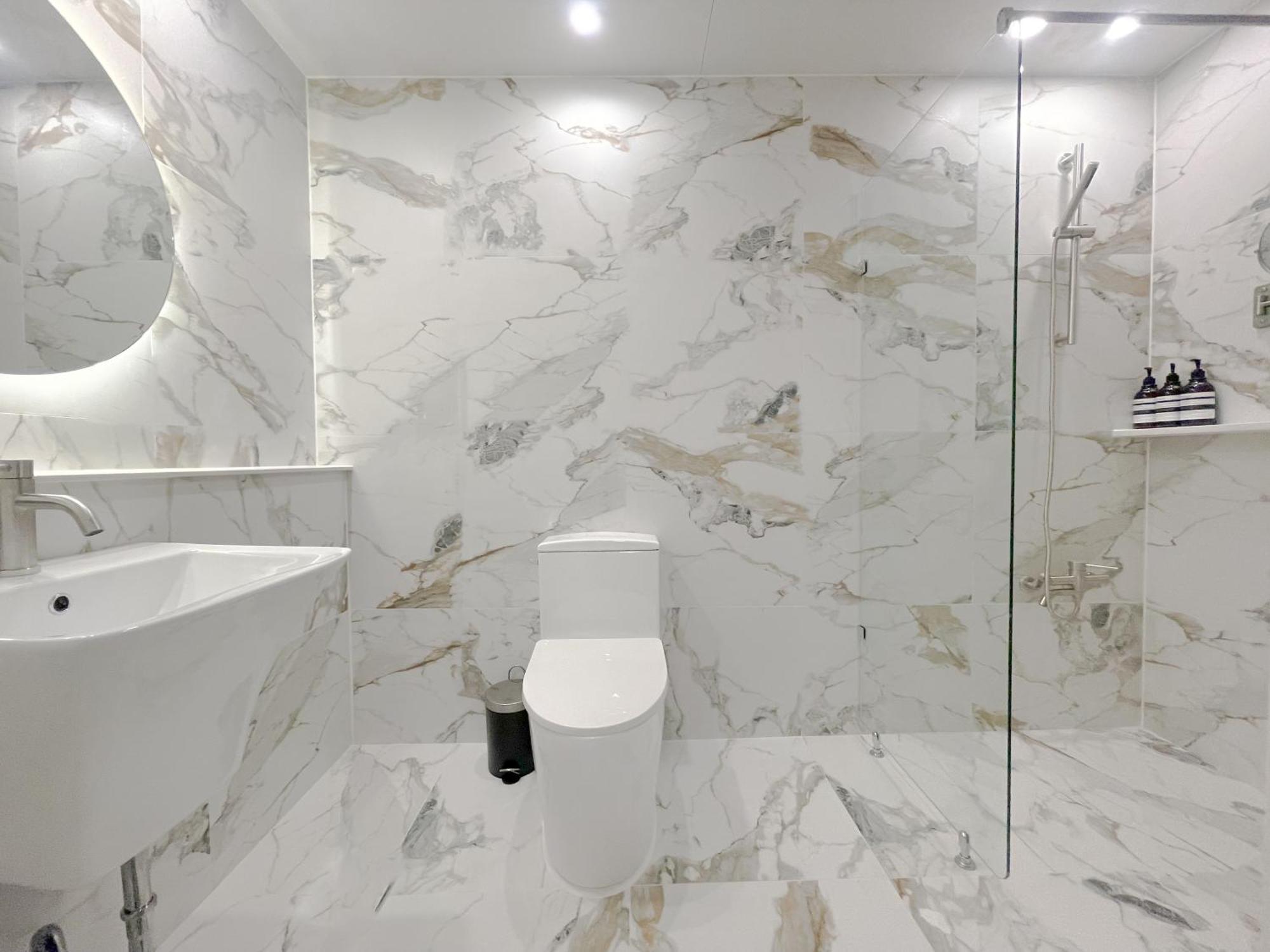 Apartment High End Hongdae House *