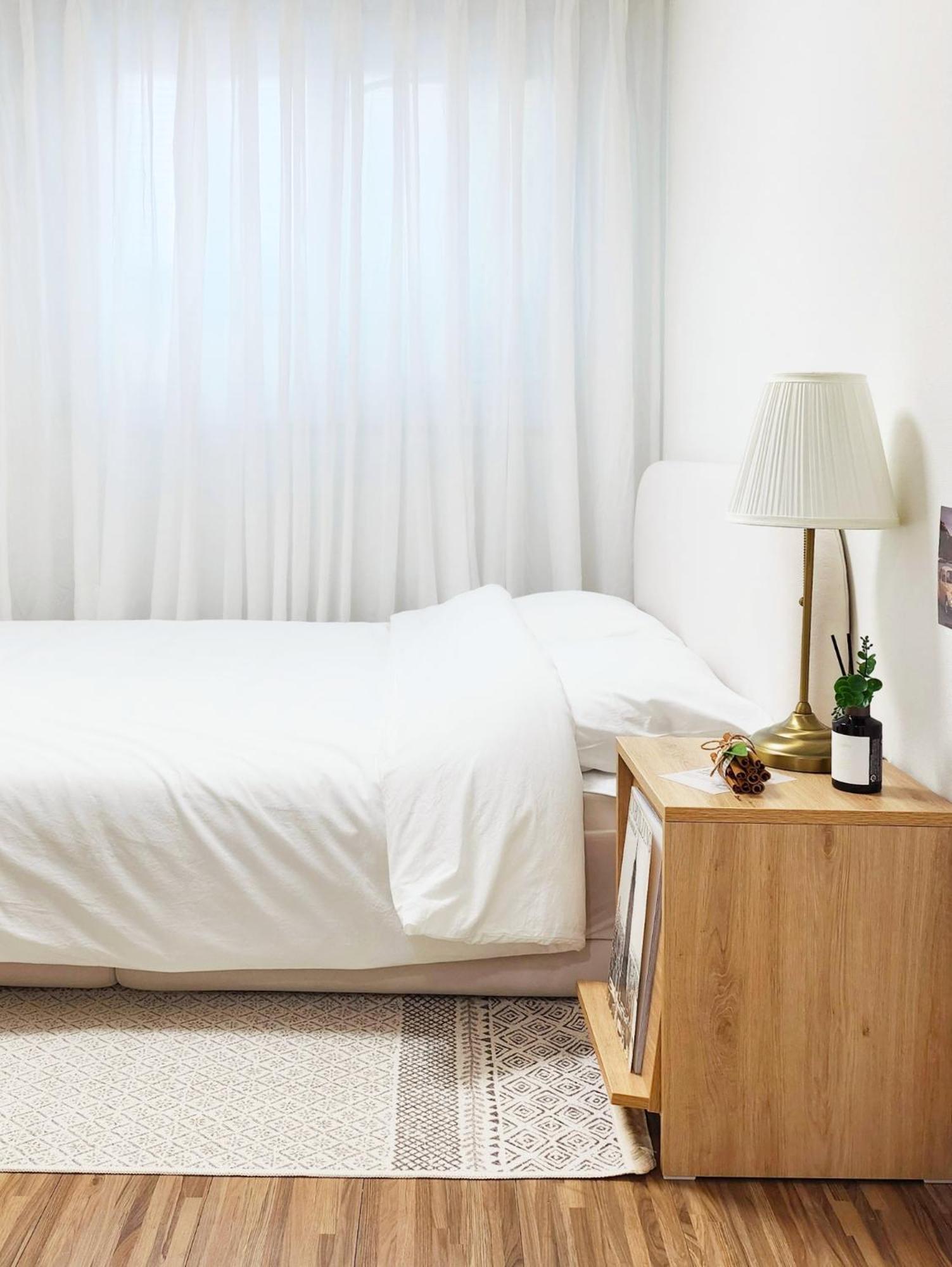 Stay Cozy Gangnam Style Trip, 3Min To Subway, Calm & Chic Home Apartment Seoul