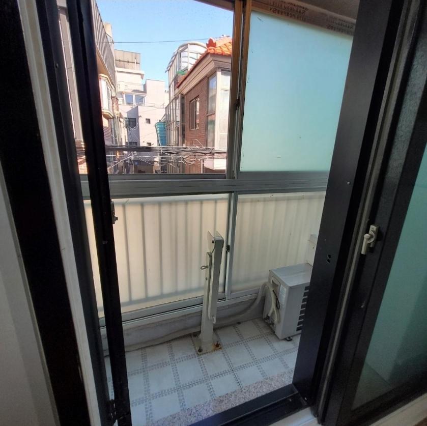 Fully Furnished #bunker, Near Miasageori Subway Station Line 4