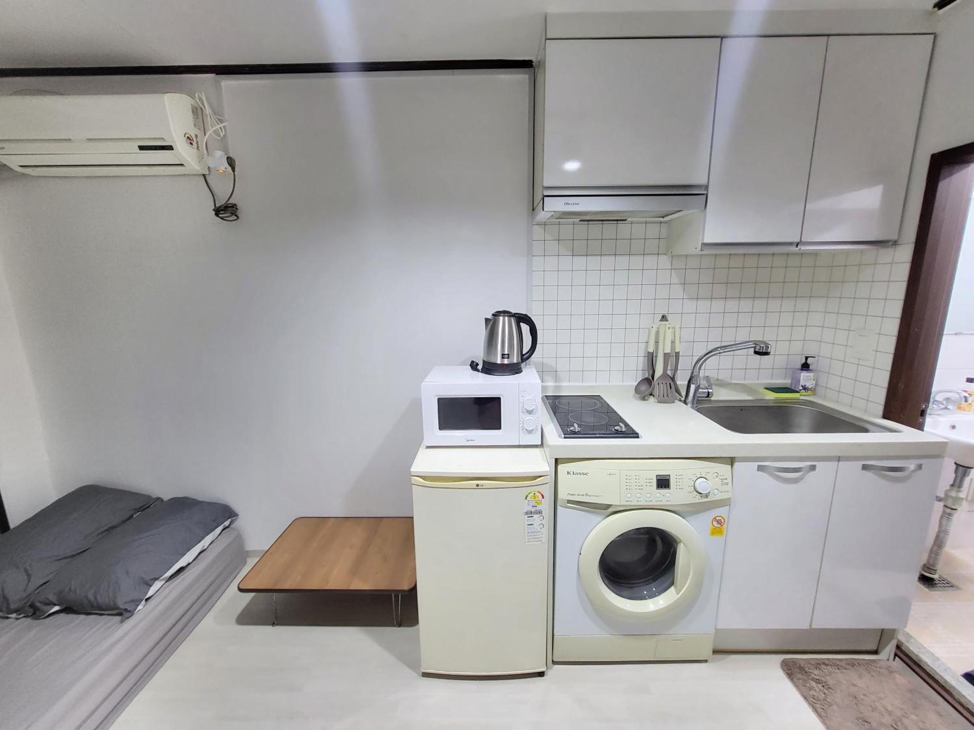 Apartment Fully Furnished #bunker, Near Miasageori Subway Station Line 4 *