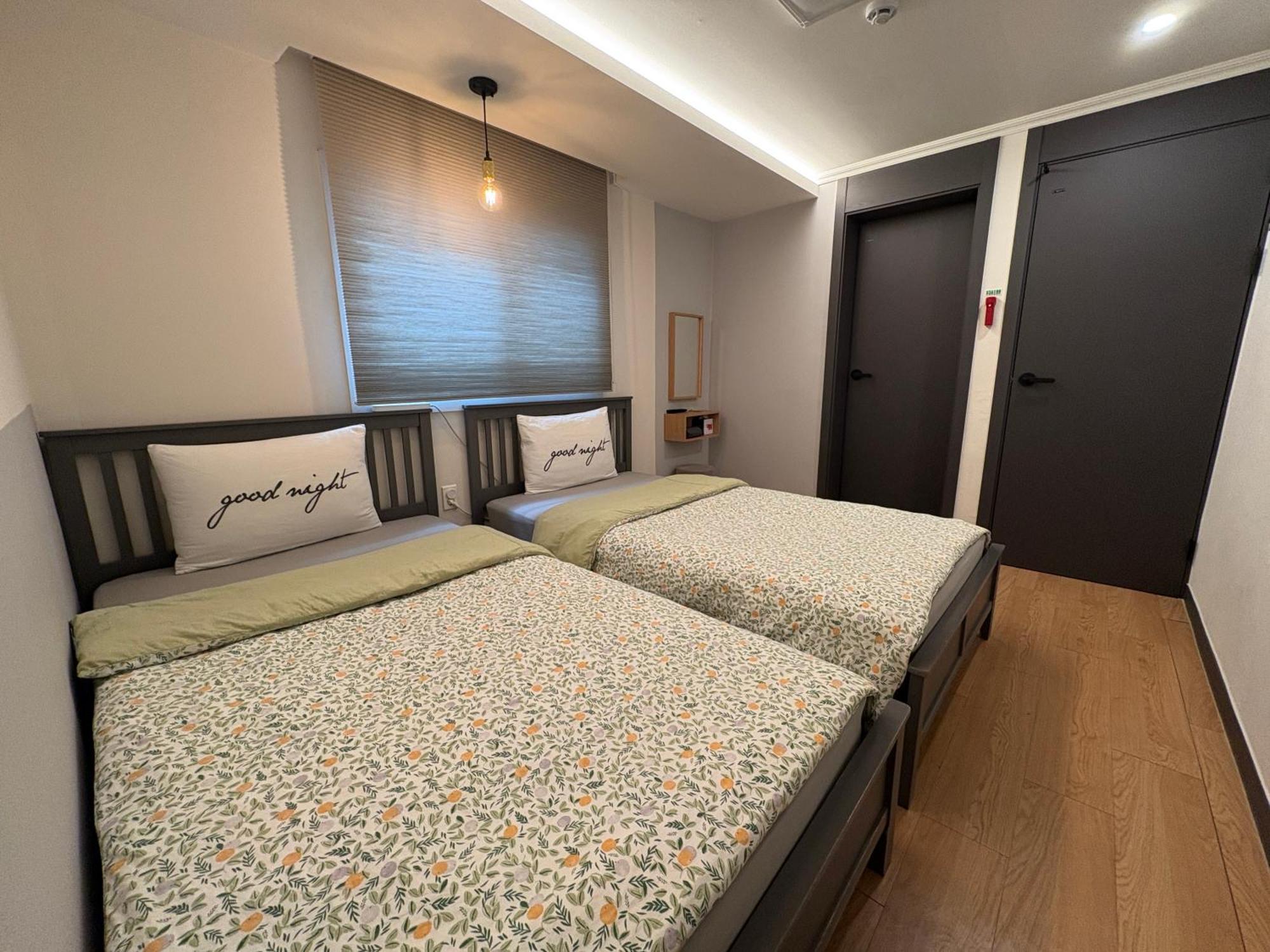 Heima Hongdae Guest house 2*