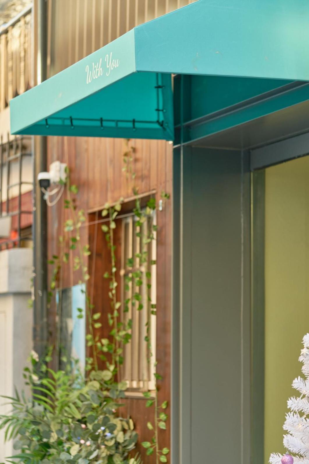 150m From Myeongdong Station, Private Use, Style Interior, Free Korean Ramen * Seoul