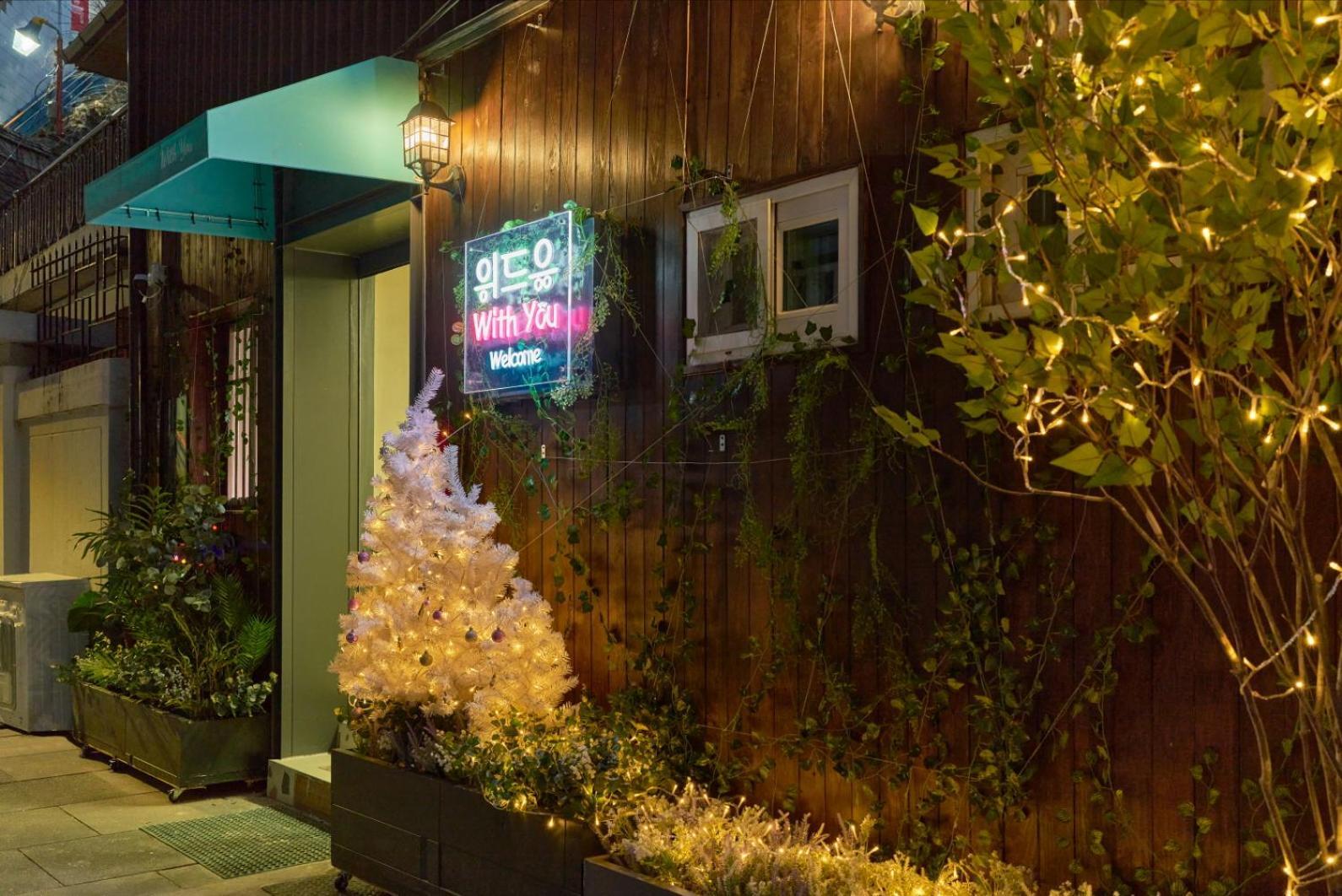 150m From Myeongdong Station, Private Use, Style Interior, Free Korean Ramen * Seoul