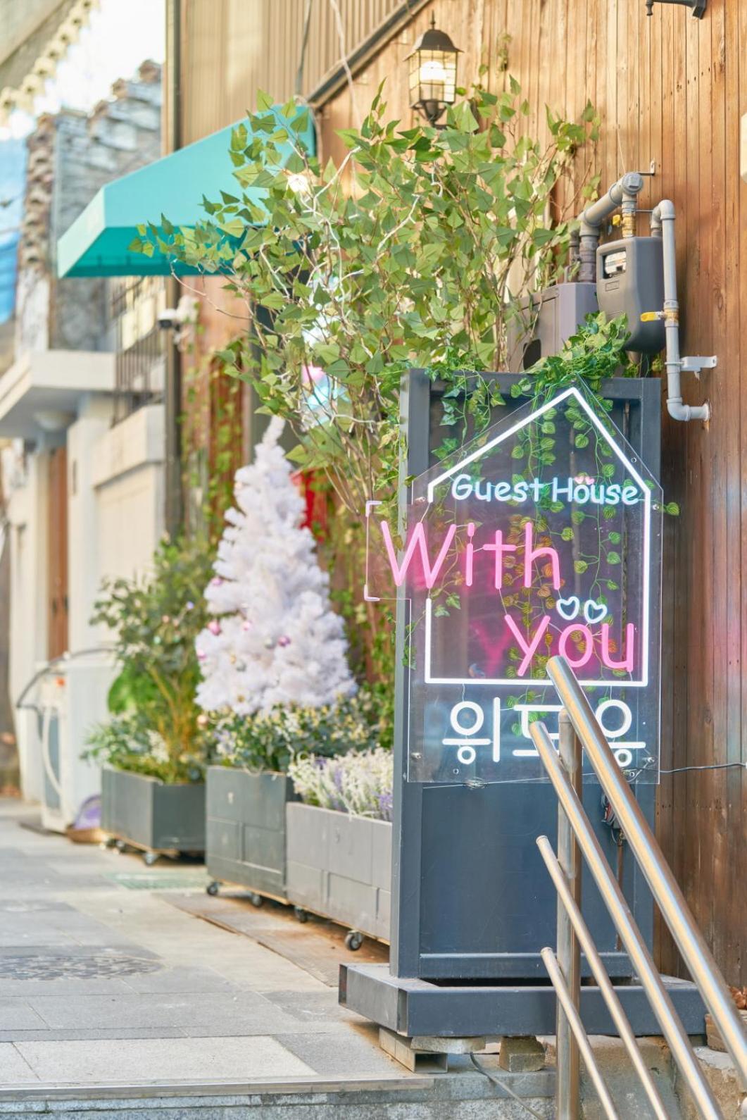 150m From Myeongdong Station, Private Use, Style Interior, Free Korean Ramen Apartment