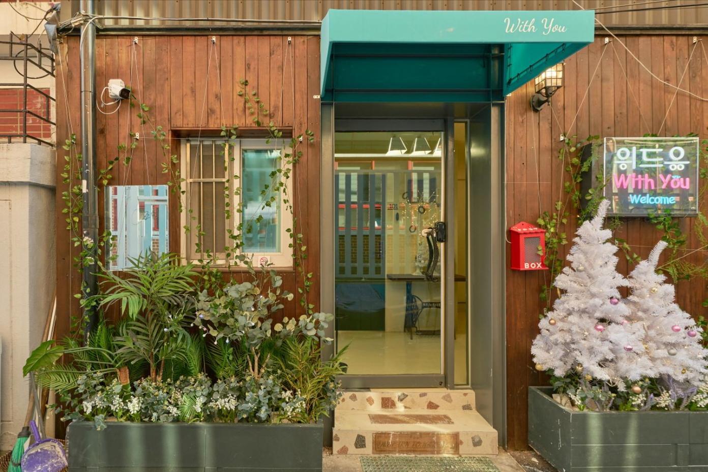 150m From Myeongdong Station, Private Use, Style Interior, Free Korean Ramen Apartment Seoul