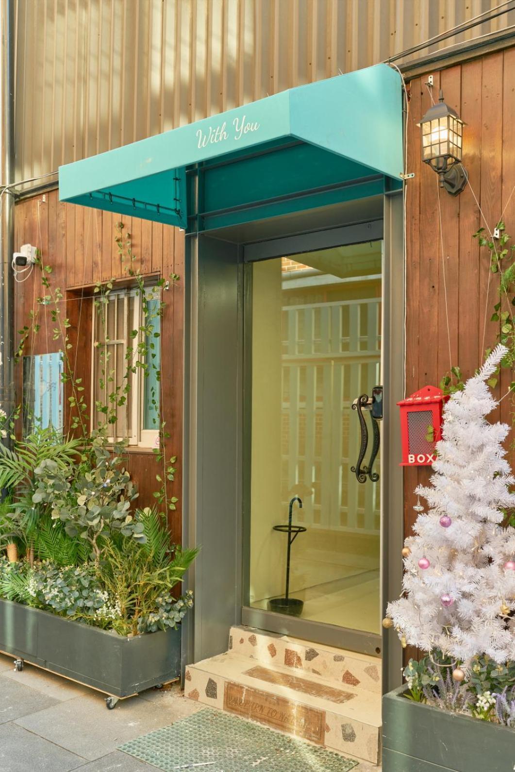 150m From Myeongdong Station, Private Use, Style Interior, Free Korean Ramen Seoul