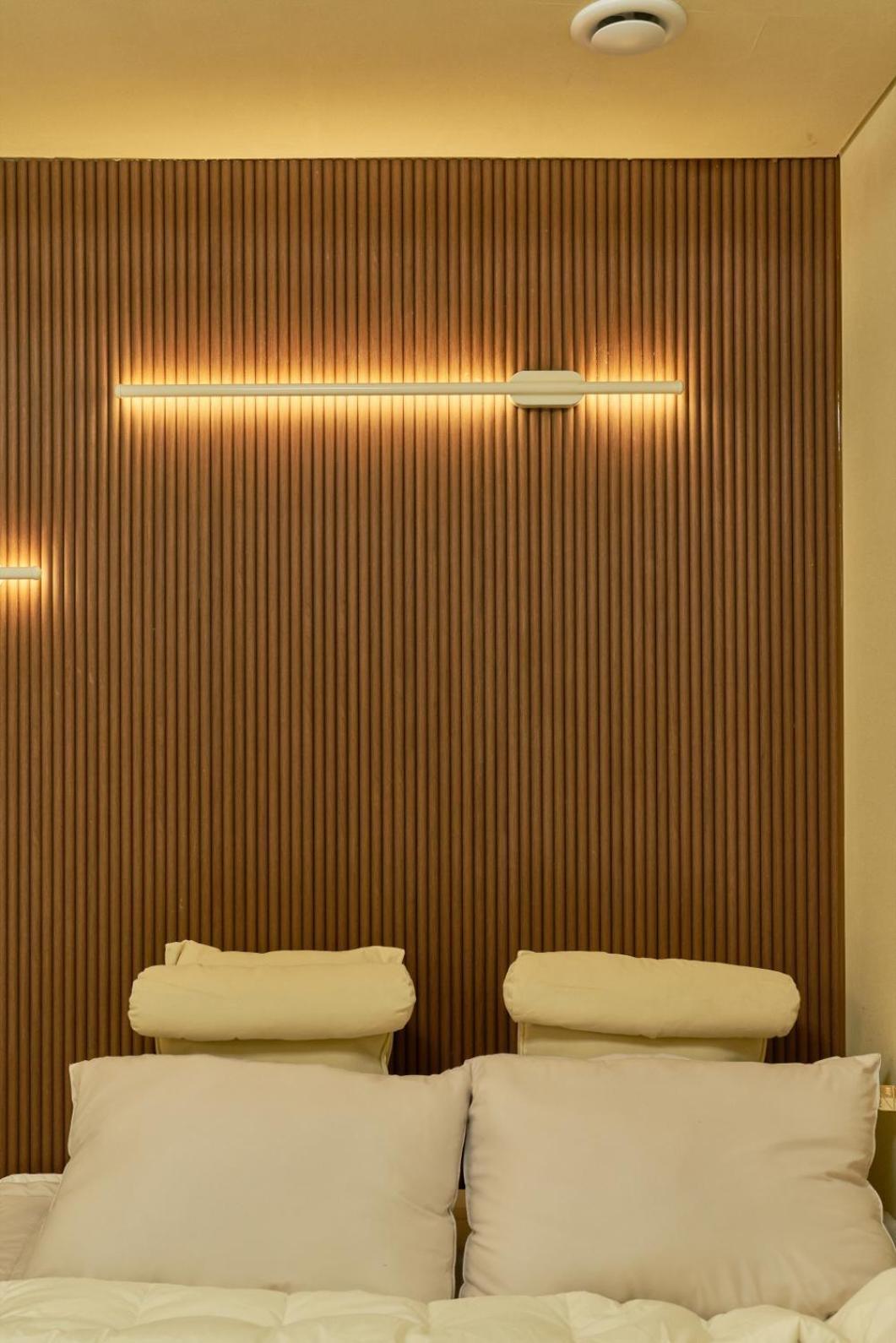 150m From Myeongdong Station, Private Use, Style Interior, Free Korean Ramen Apartment
