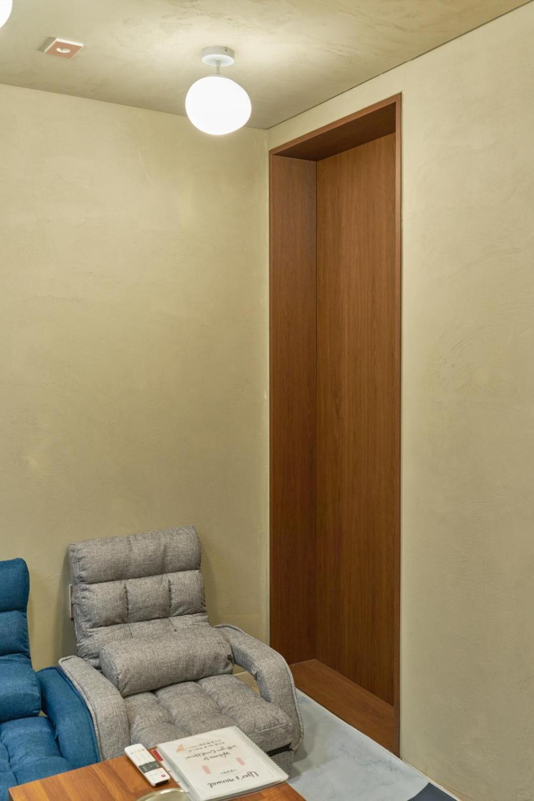 Apartment 150m From Myeongdong Station, Private Use, Style Interior, Free Korean Ramen