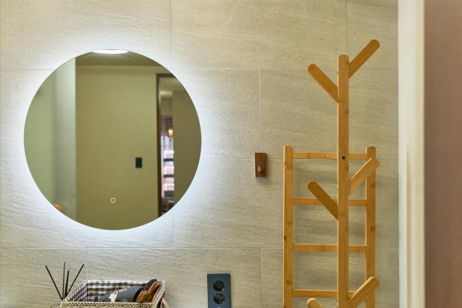 150m From Myeongdong Station, Private Use, Style Interior, Free Korean Ramen Apartment