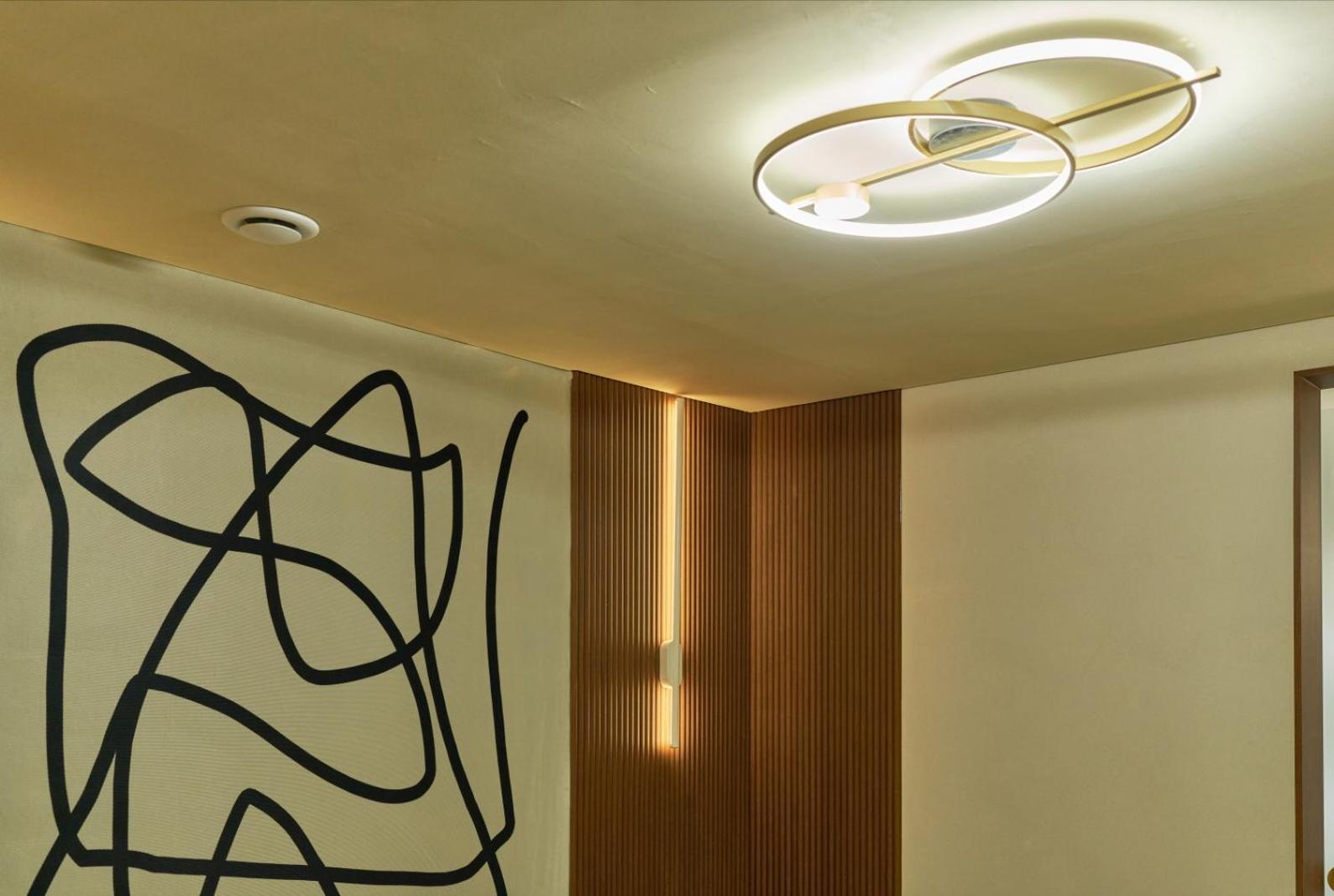 Apartment 150m From Myeongdong Station, Private Use, Style Interior, Free Korean Ramen