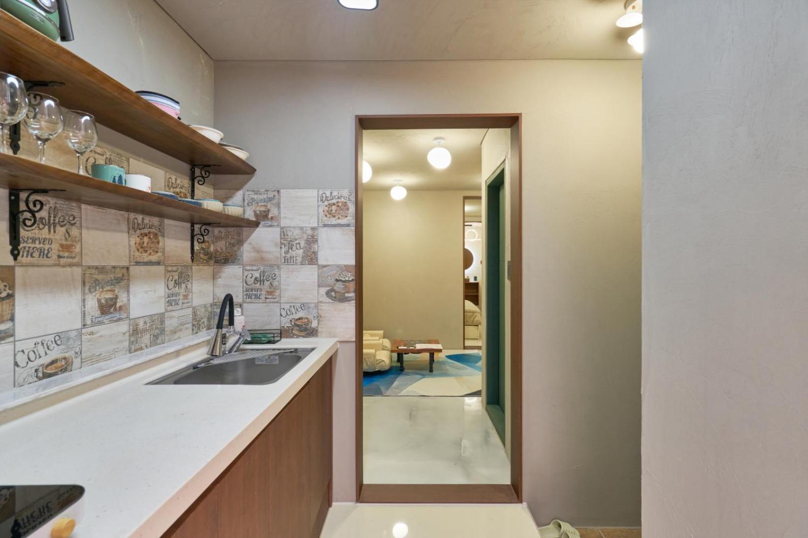 150m From Myeongdong Station, Private Use, Style Interior, Free Korean Ramen Apartment
