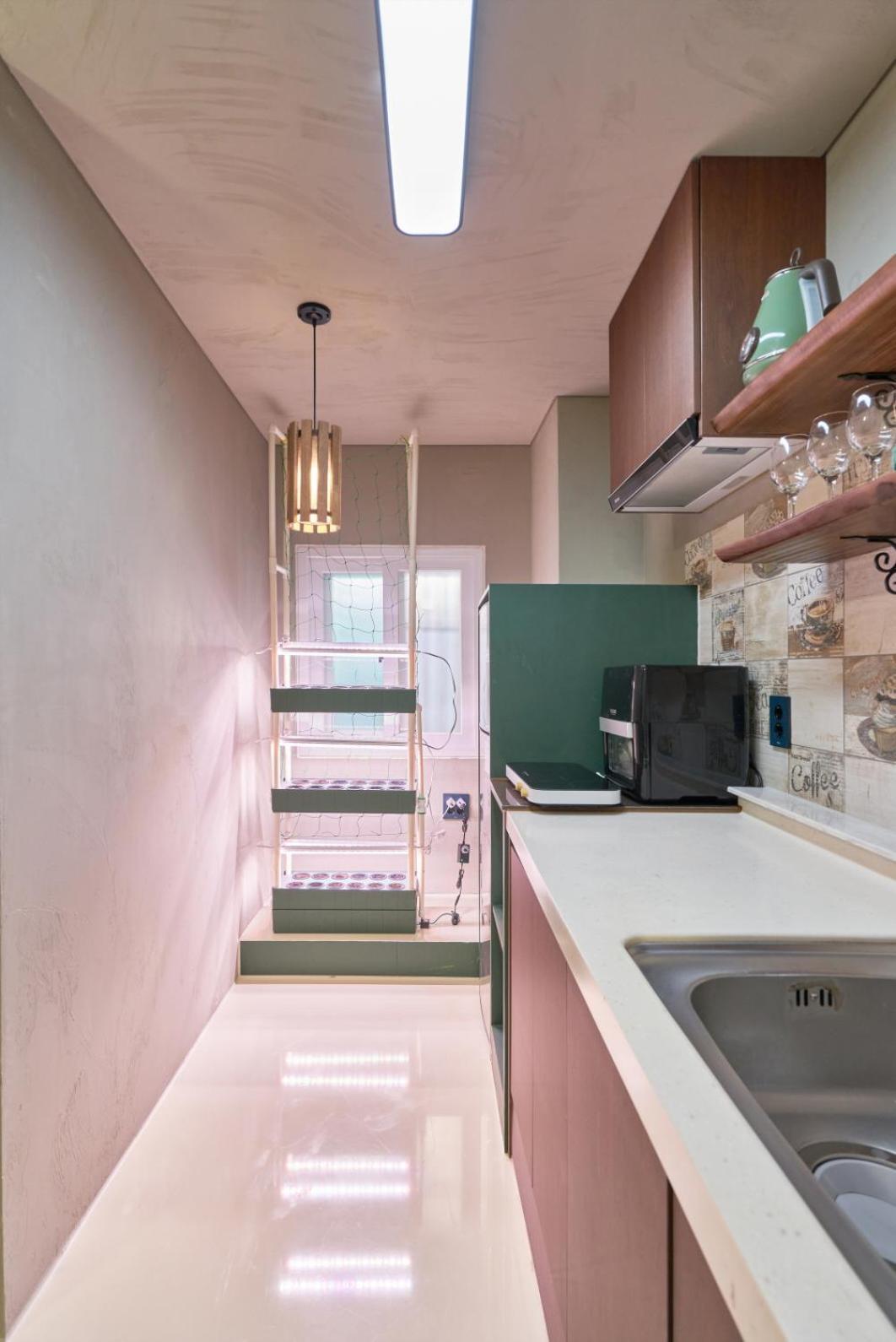 150m From Myeongdong Station, Private Use, Style Interior, Free Korean Ramen Apartment