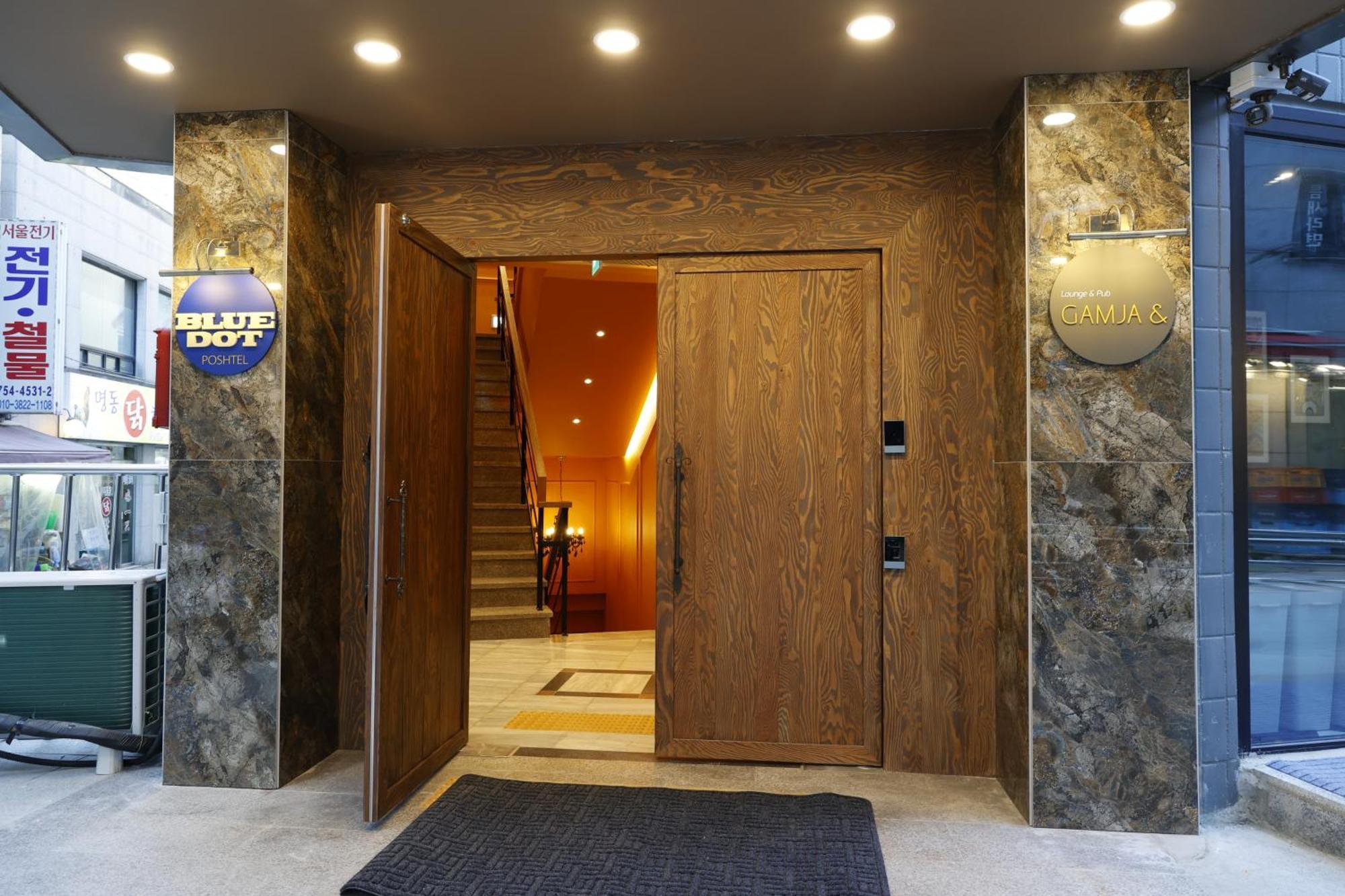 Bluedot Poshtel * Seoul