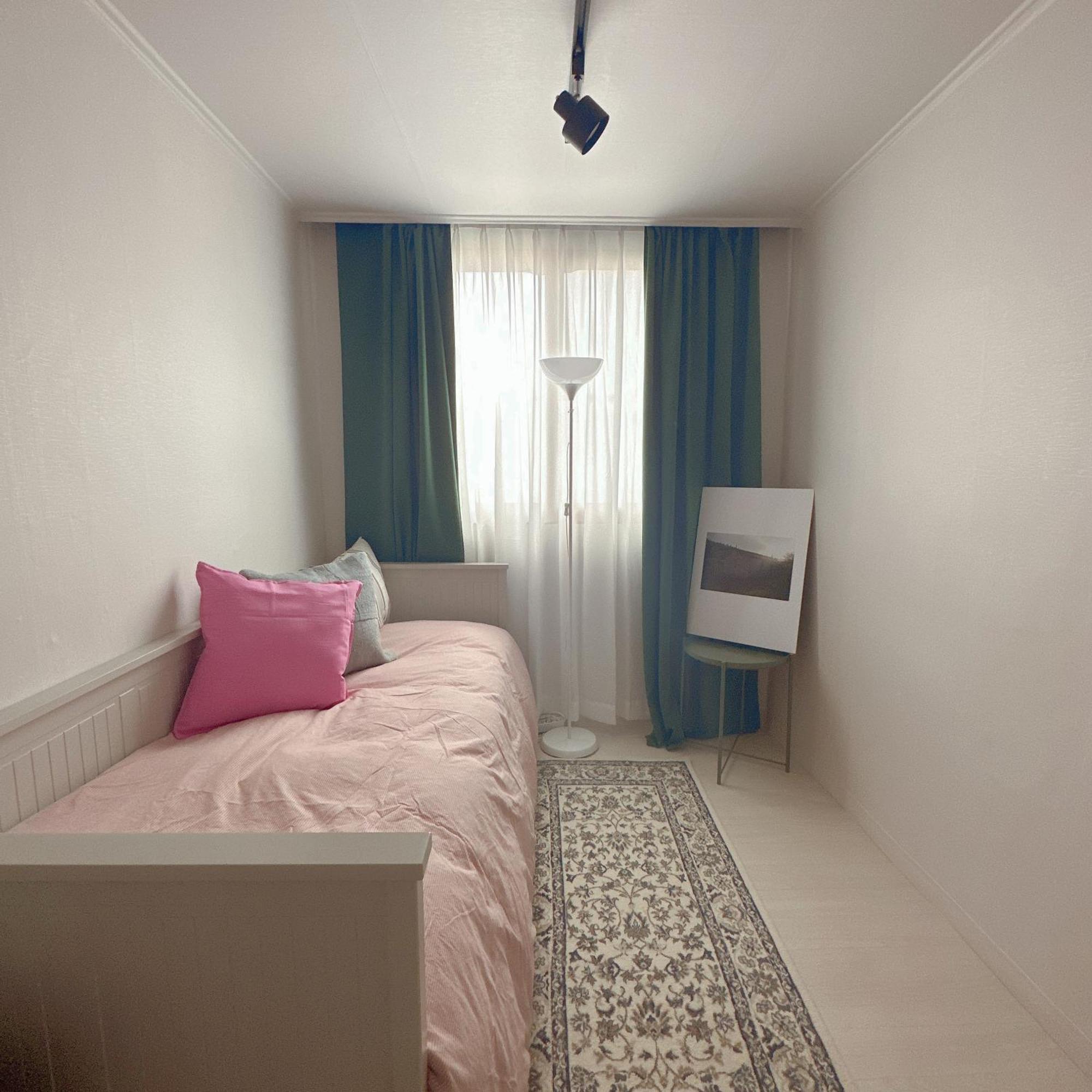 Sparrow House *