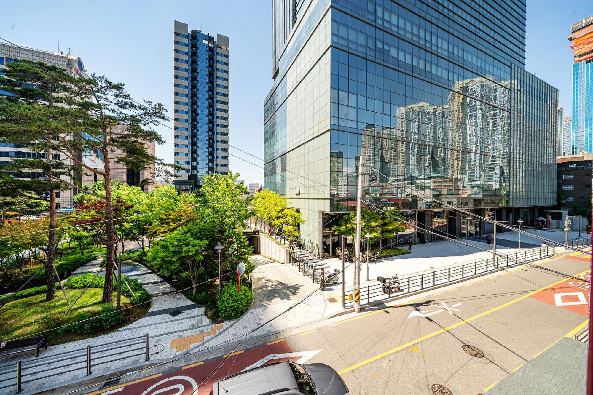 Hotel Yongsan 3*