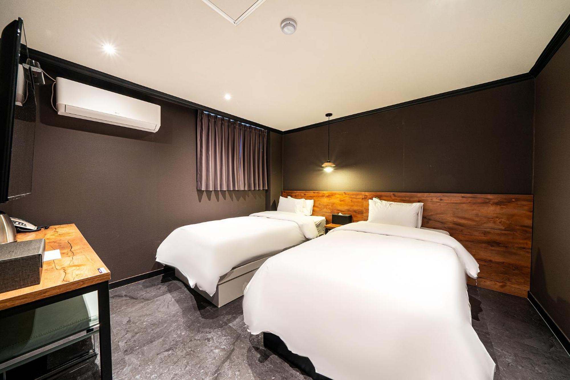 Hotel Yongsan 3*