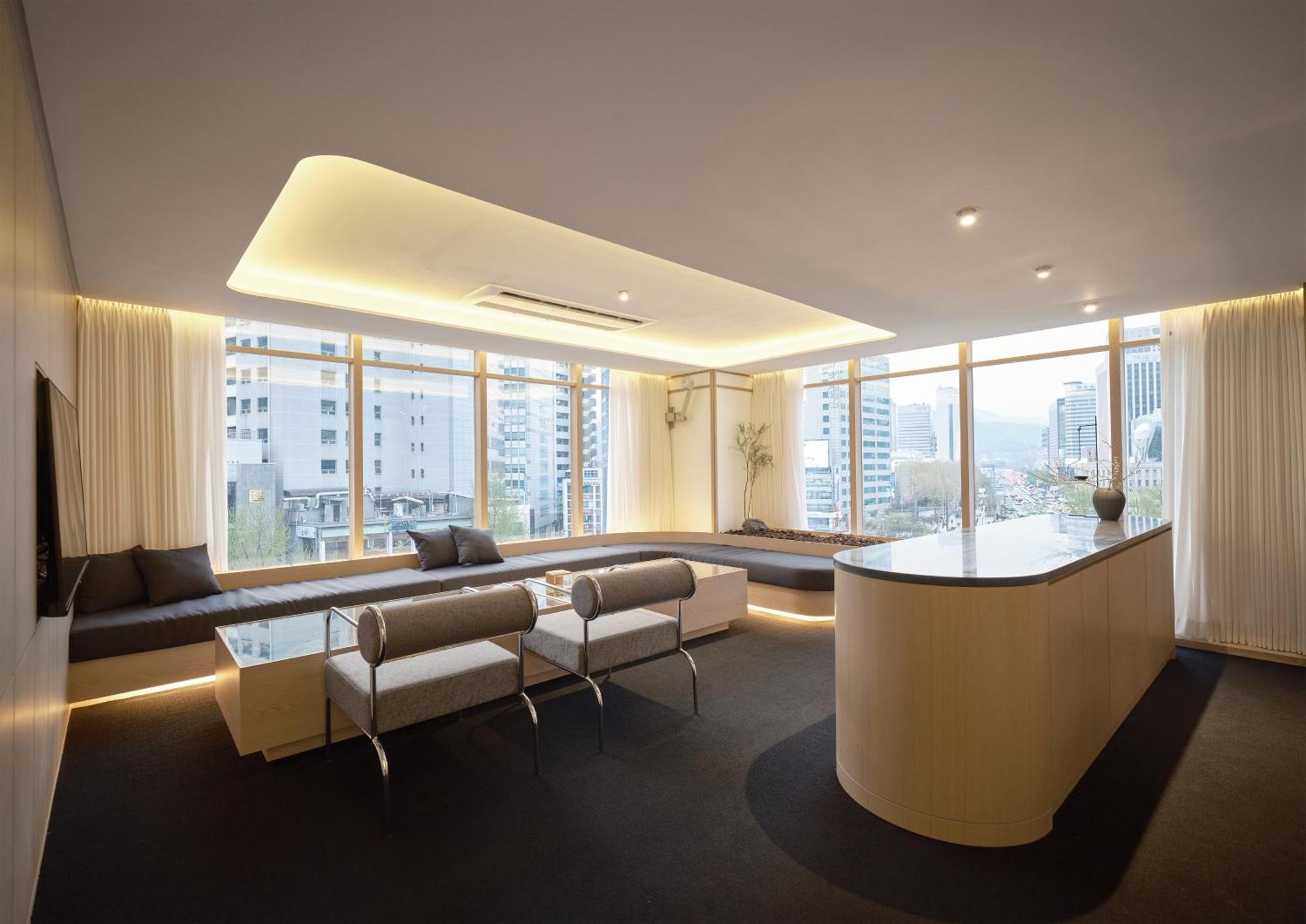 Uh Deoksugung Hotel Seoul