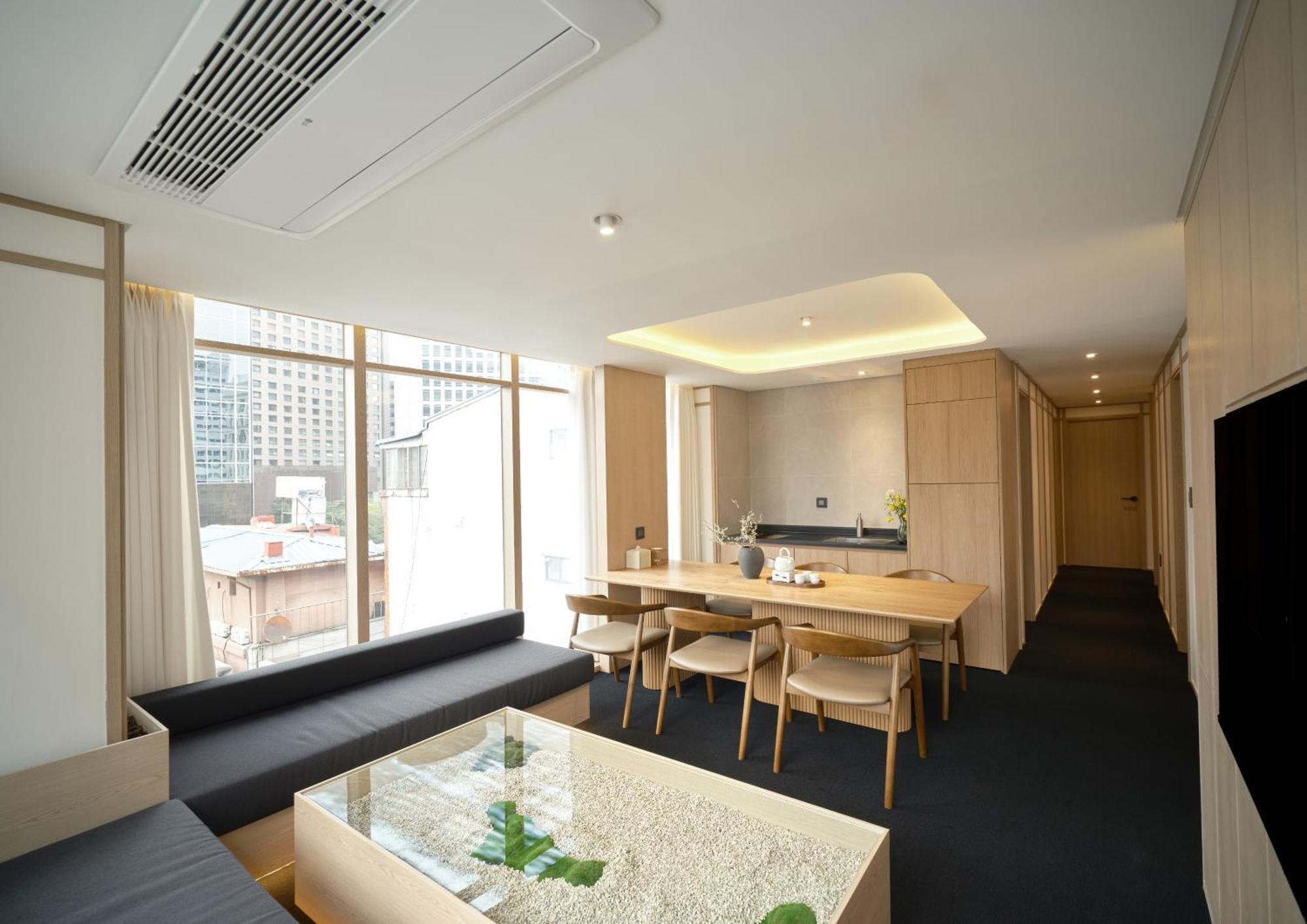 Hotel Uh Deoksugung Seoul
