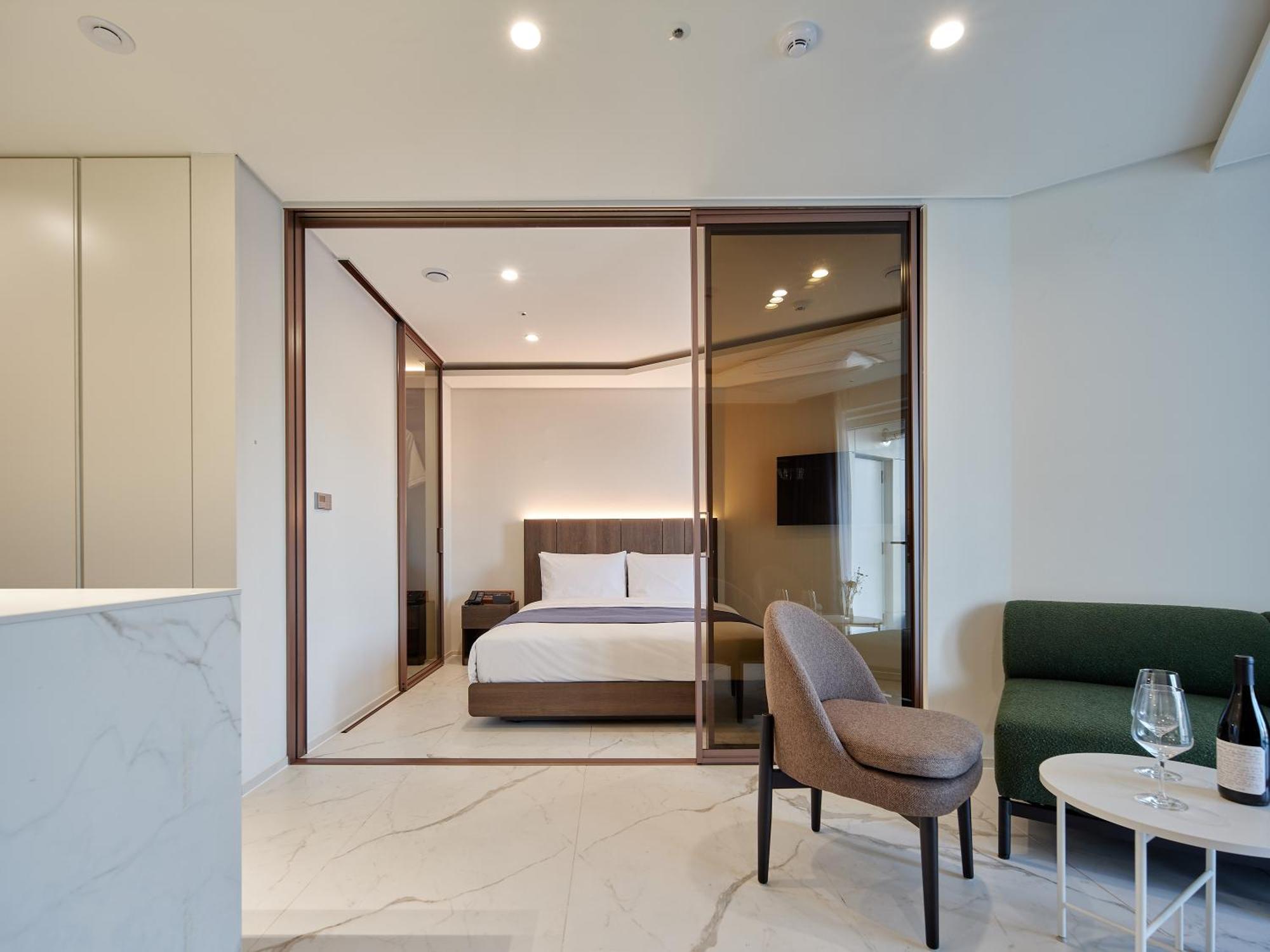 Hotel The Botanik Sewoon Myeongdong