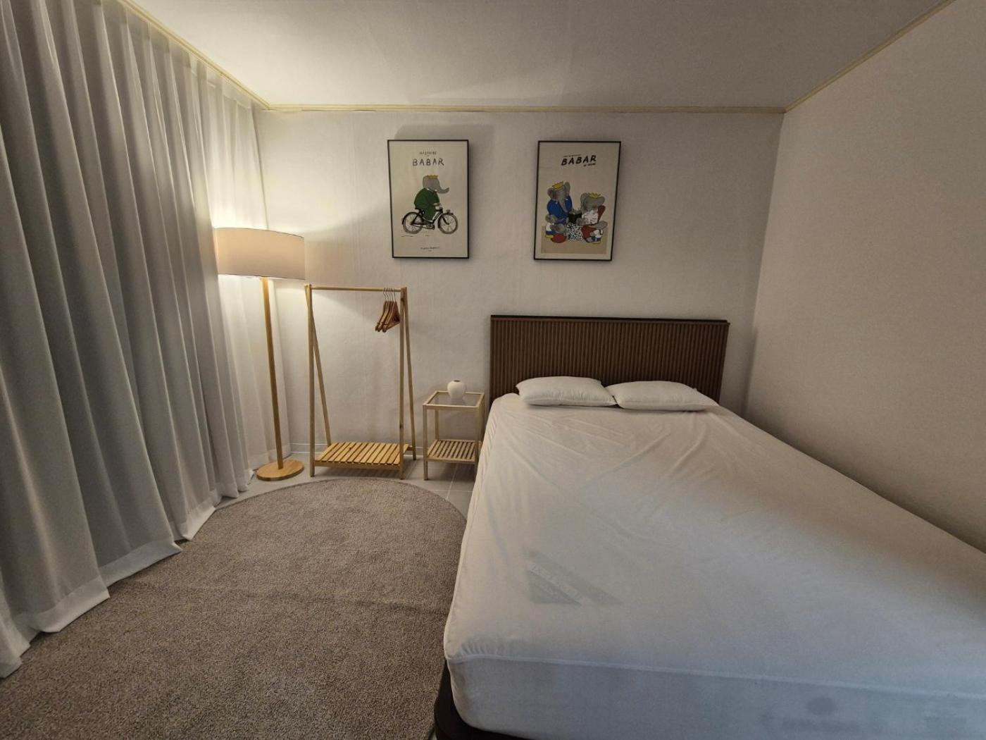 Cheongdam Zibra House *