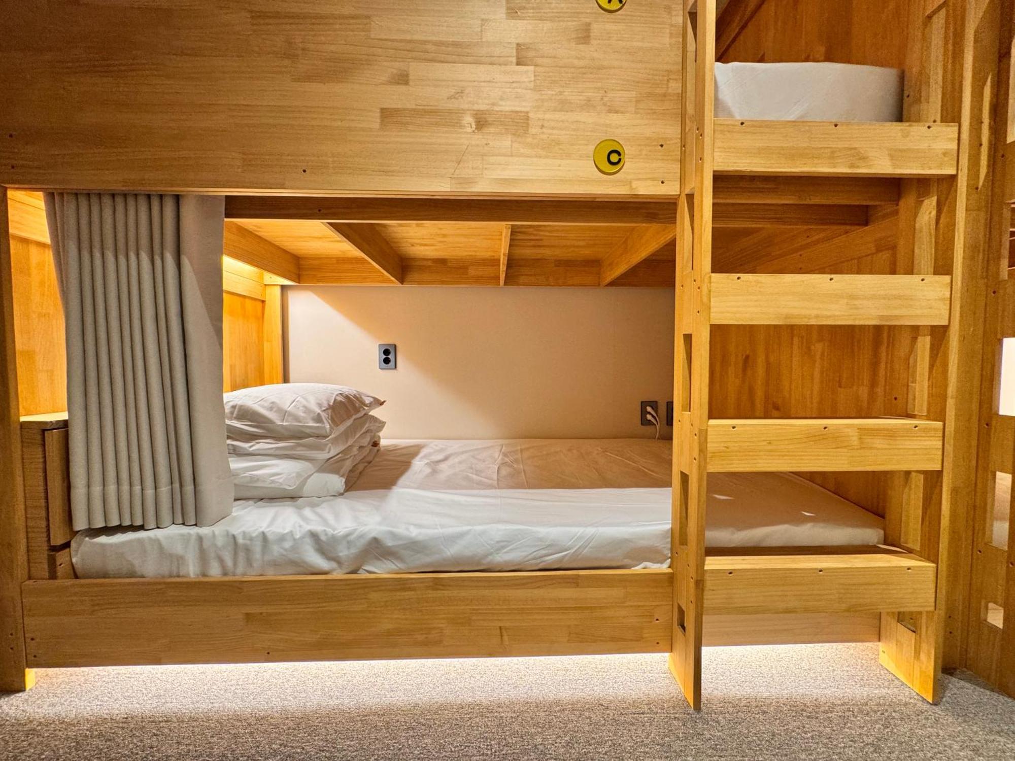 Hostel Bluedot Poshtel Seoul