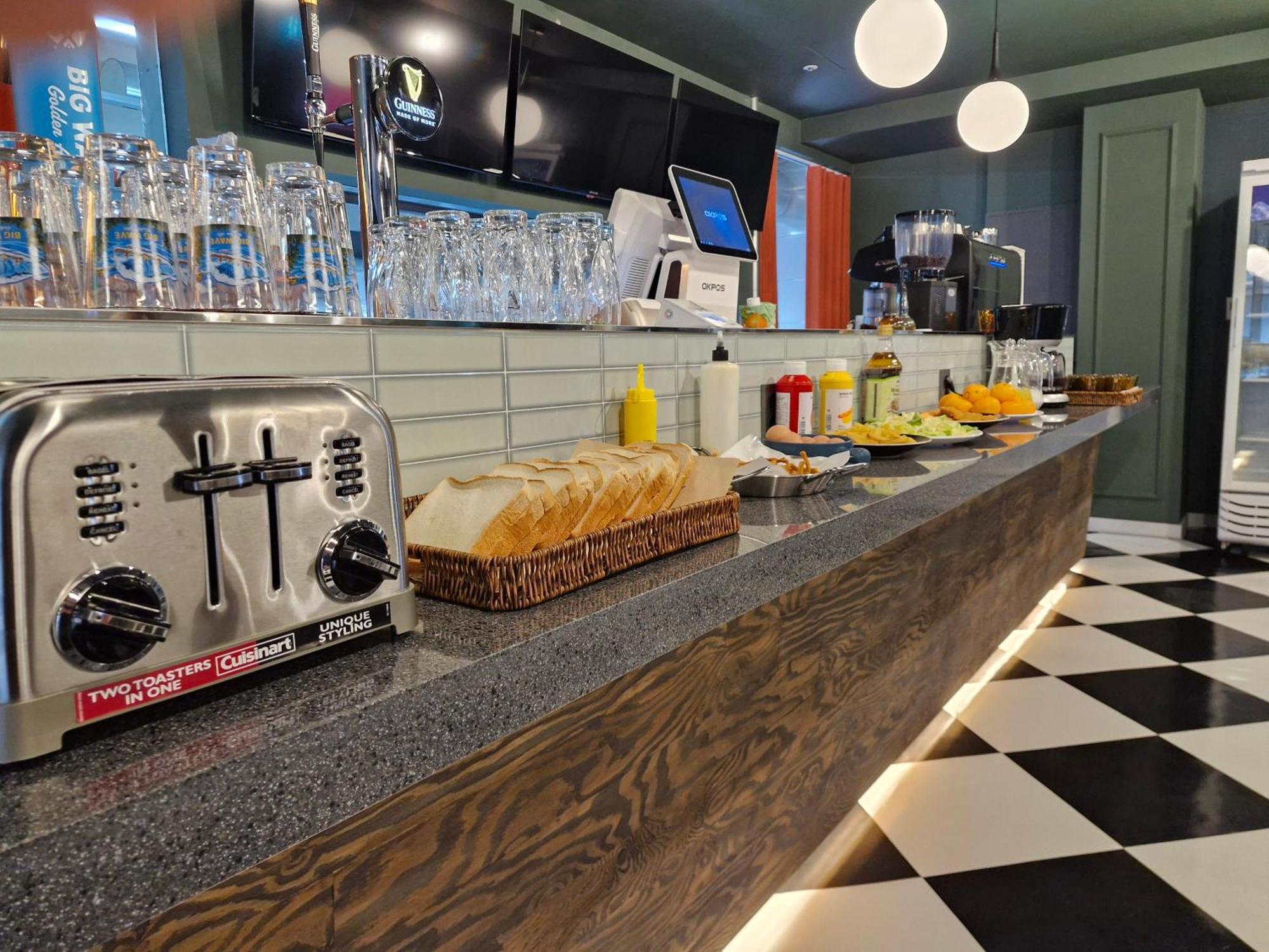 Hostel Bluedot Poshtel *