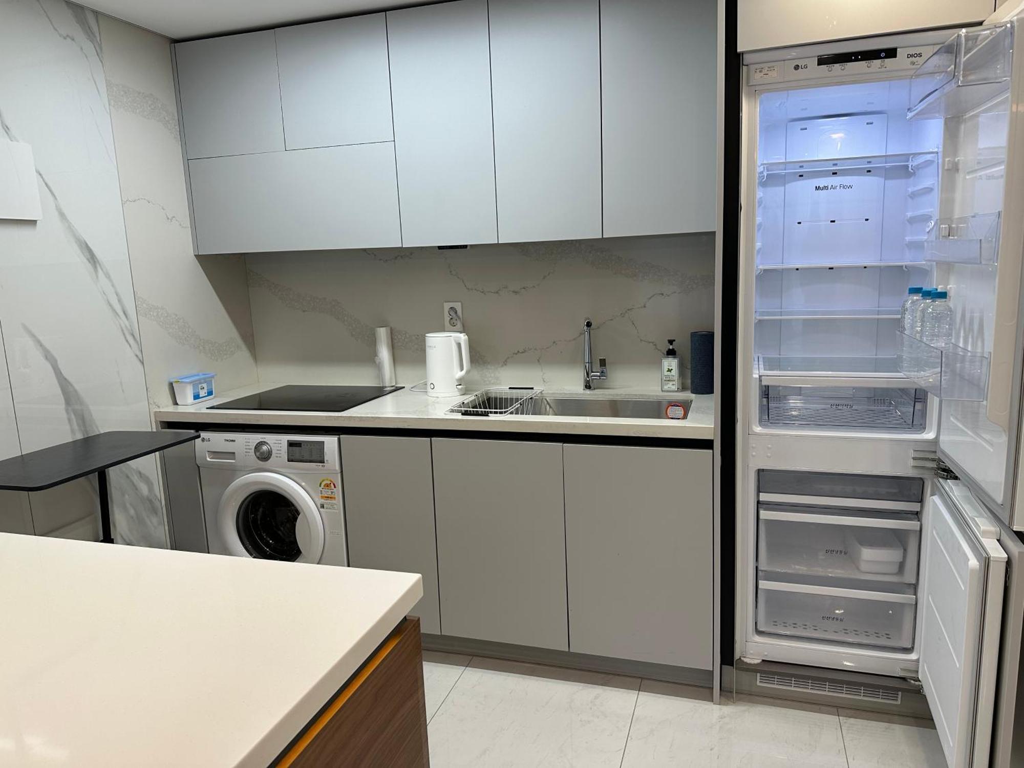 Zizel Signity Apartment Seoul