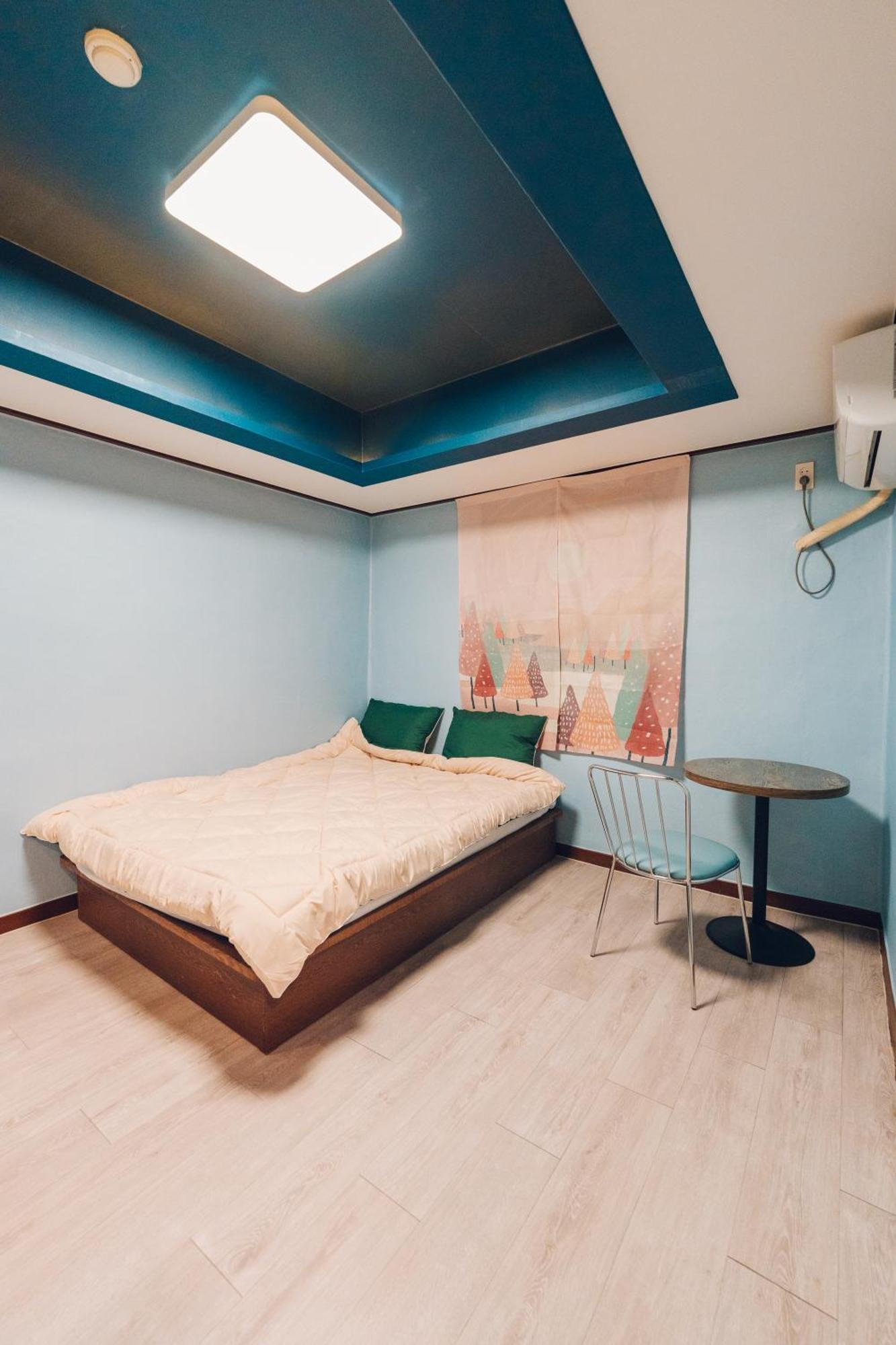 Hostel Aroma *