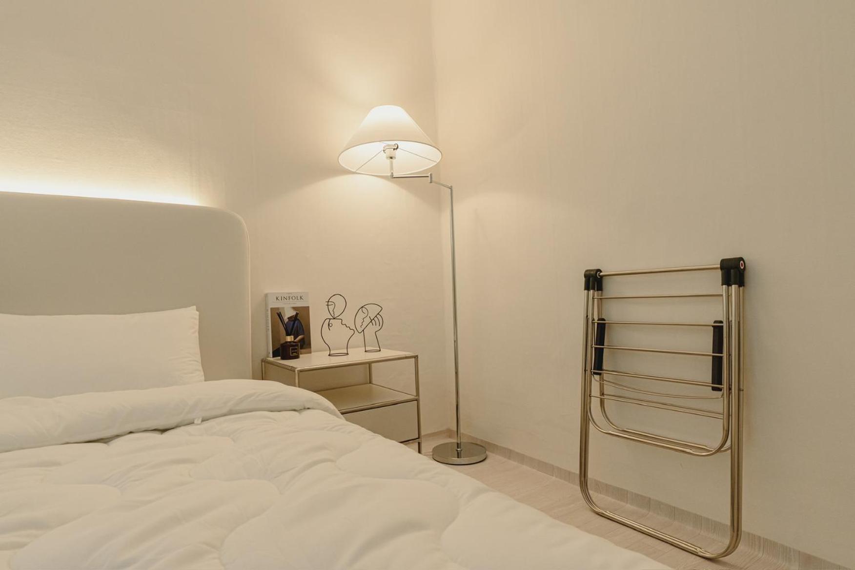 4pax, Asan Hospital, Full Option, Lotte World 20min, Jamsil, Gangnam 30min, 2queen Beds Villa *