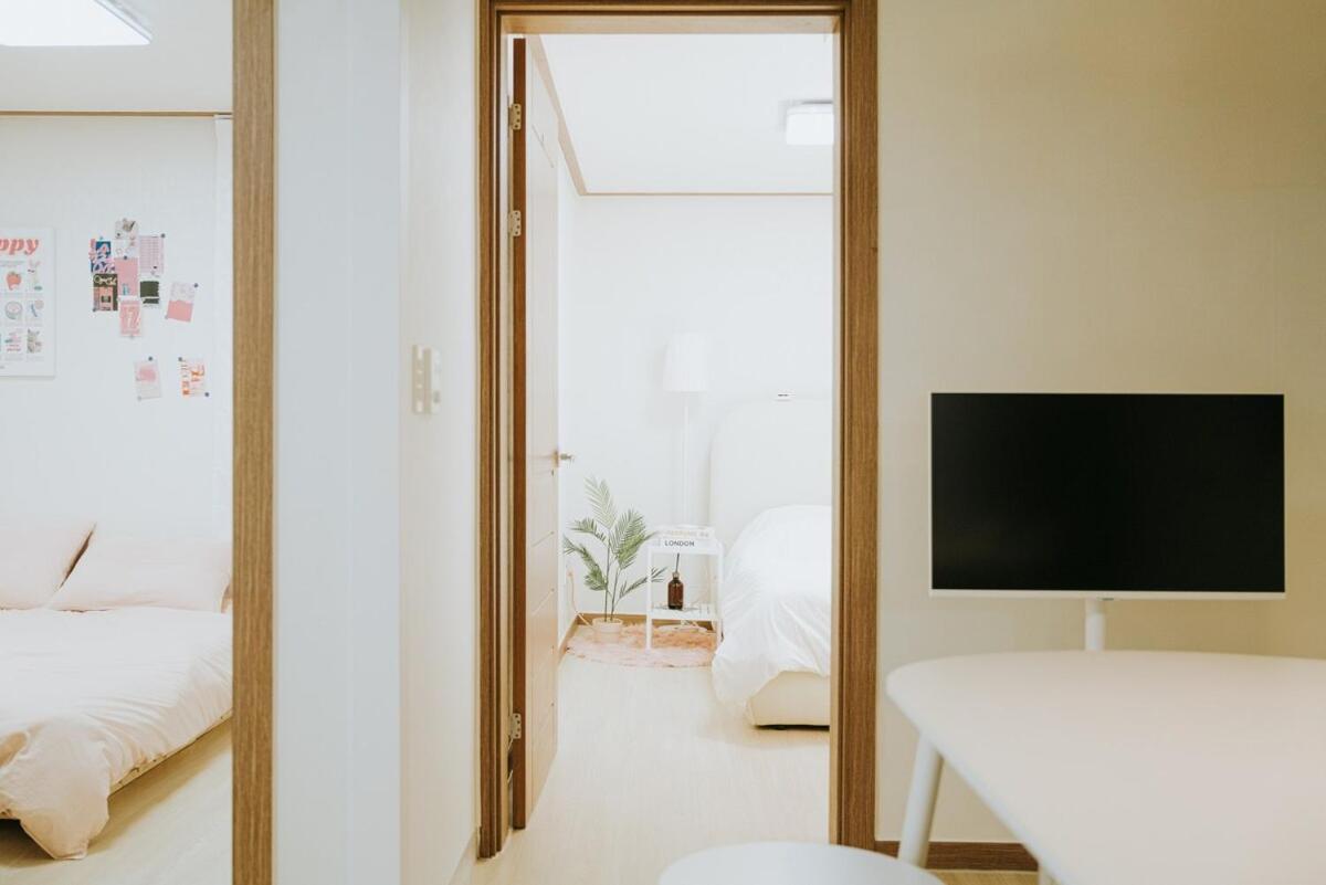 Beautiful House Near Subway Station * Seoul