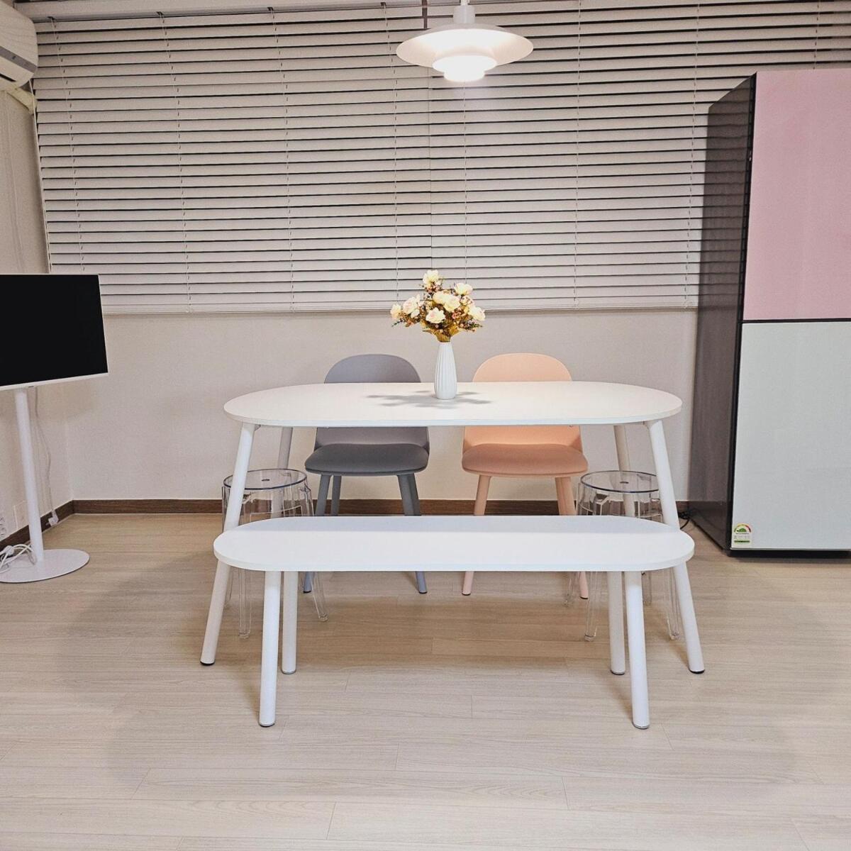 Beautiful House Near Subway Station Apartment *