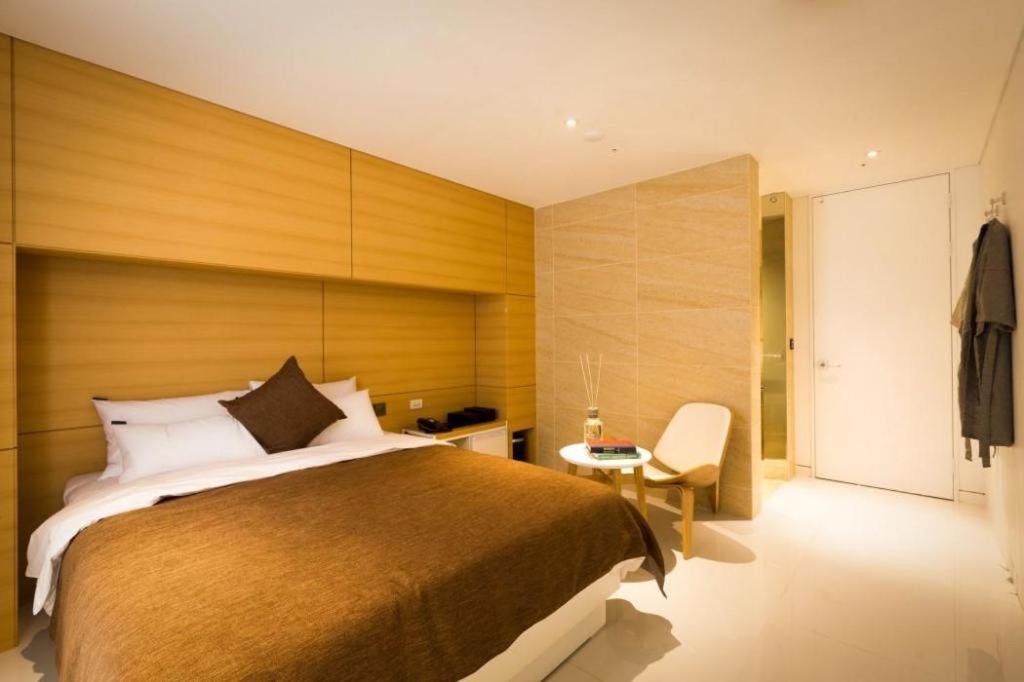 Trang Blue Motel Seoul