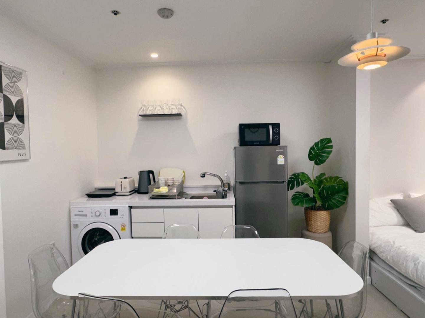 New Remodeling Hongdae House Apartment Seoul