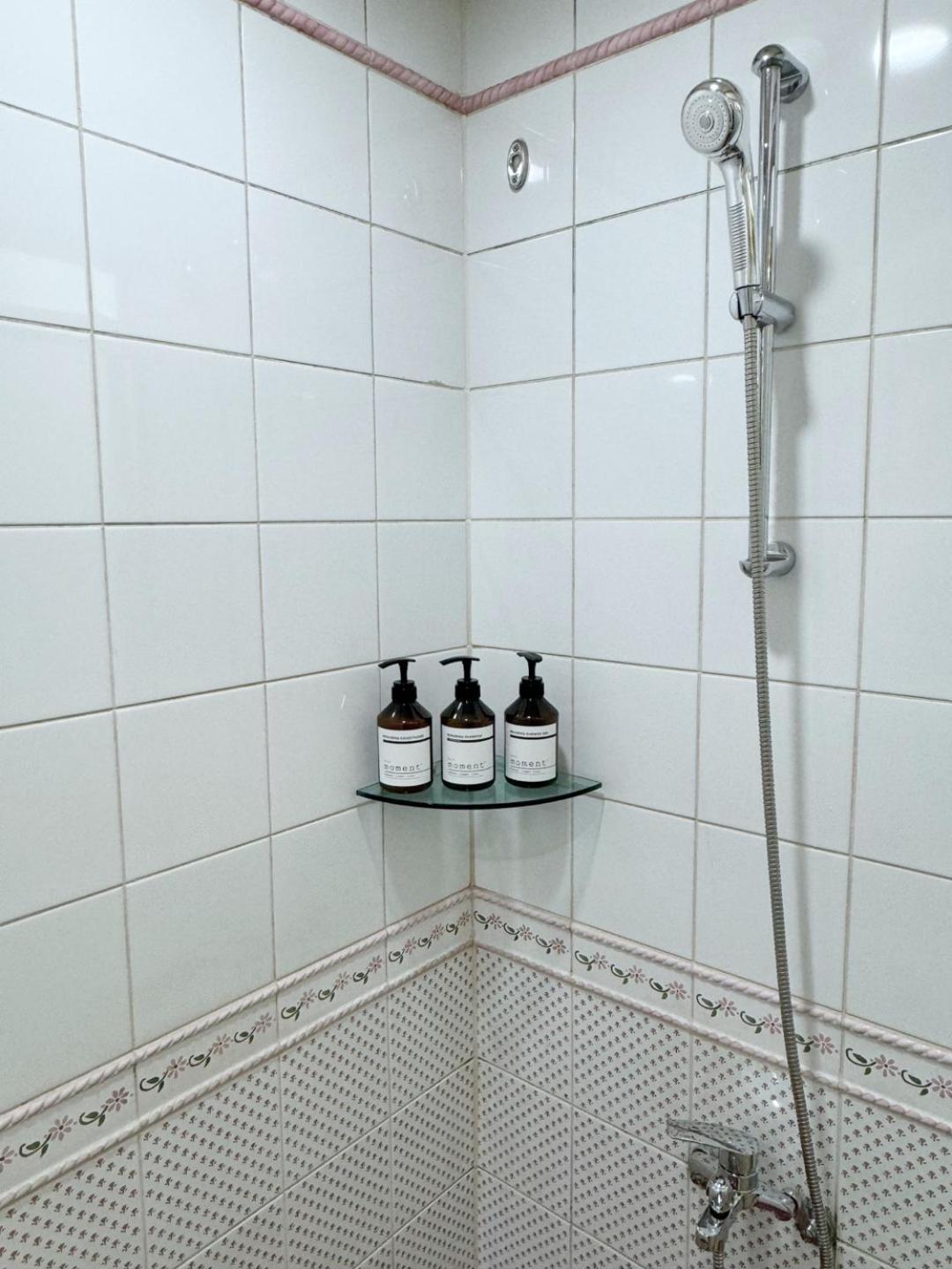 New Remodeling Hongdae House