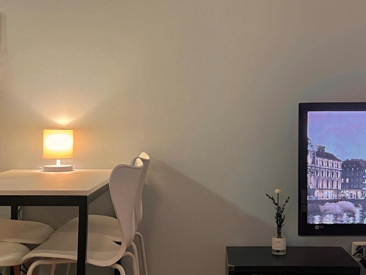 Apartment Warm 1 Min From Gangnam