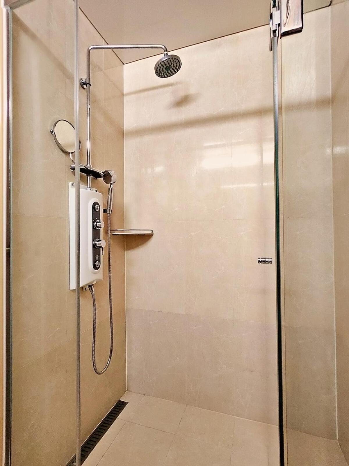 Apartment Warm 1 Min From Gangnam *