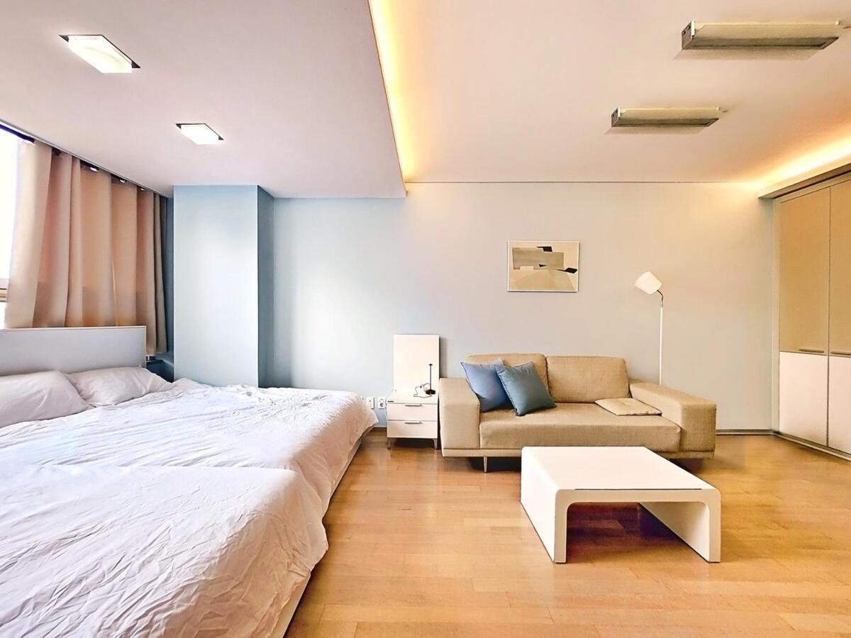 Apartment Warm 1 Min From Gangnam Seoul