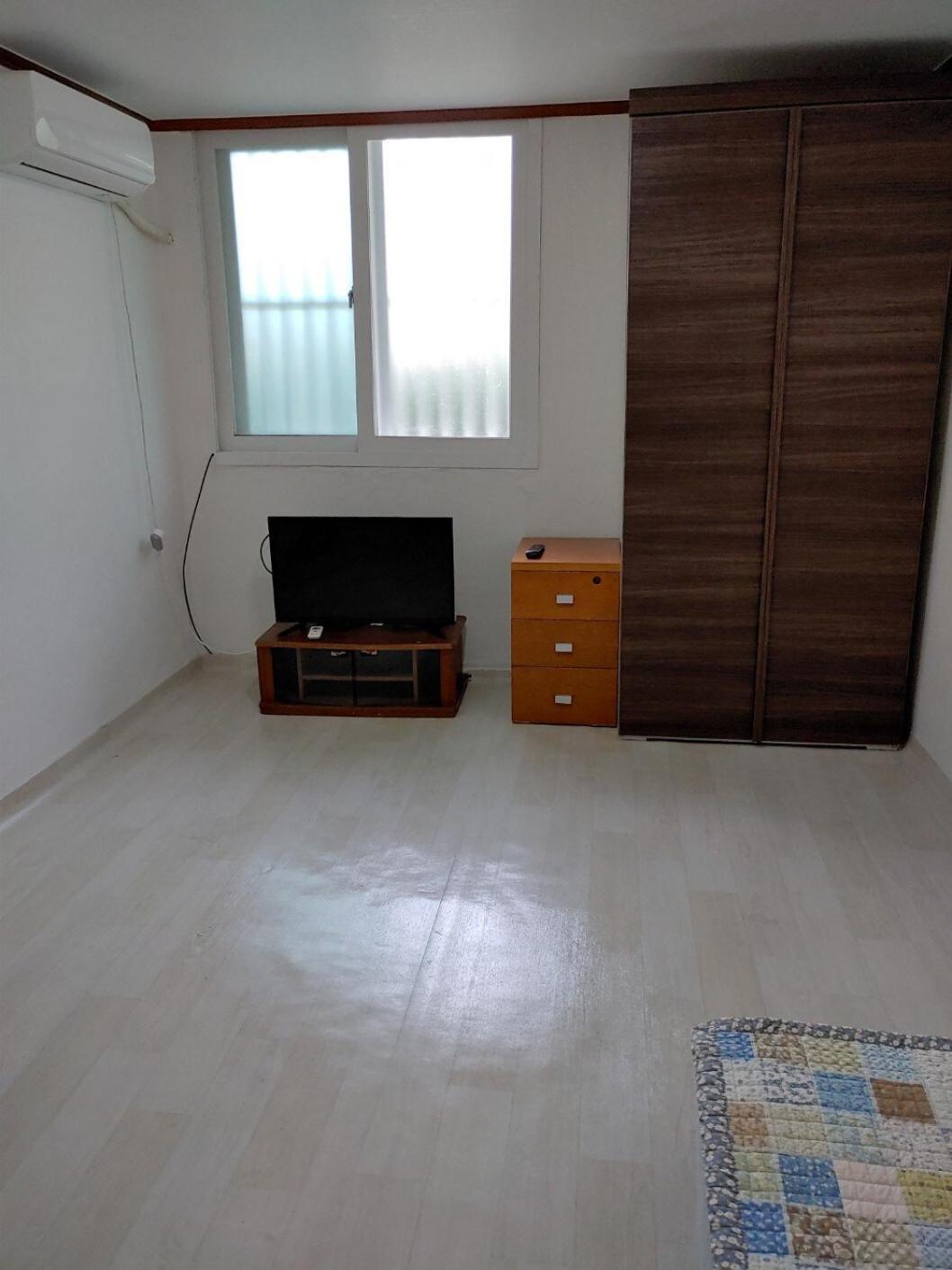 Apartment Sinchon House *