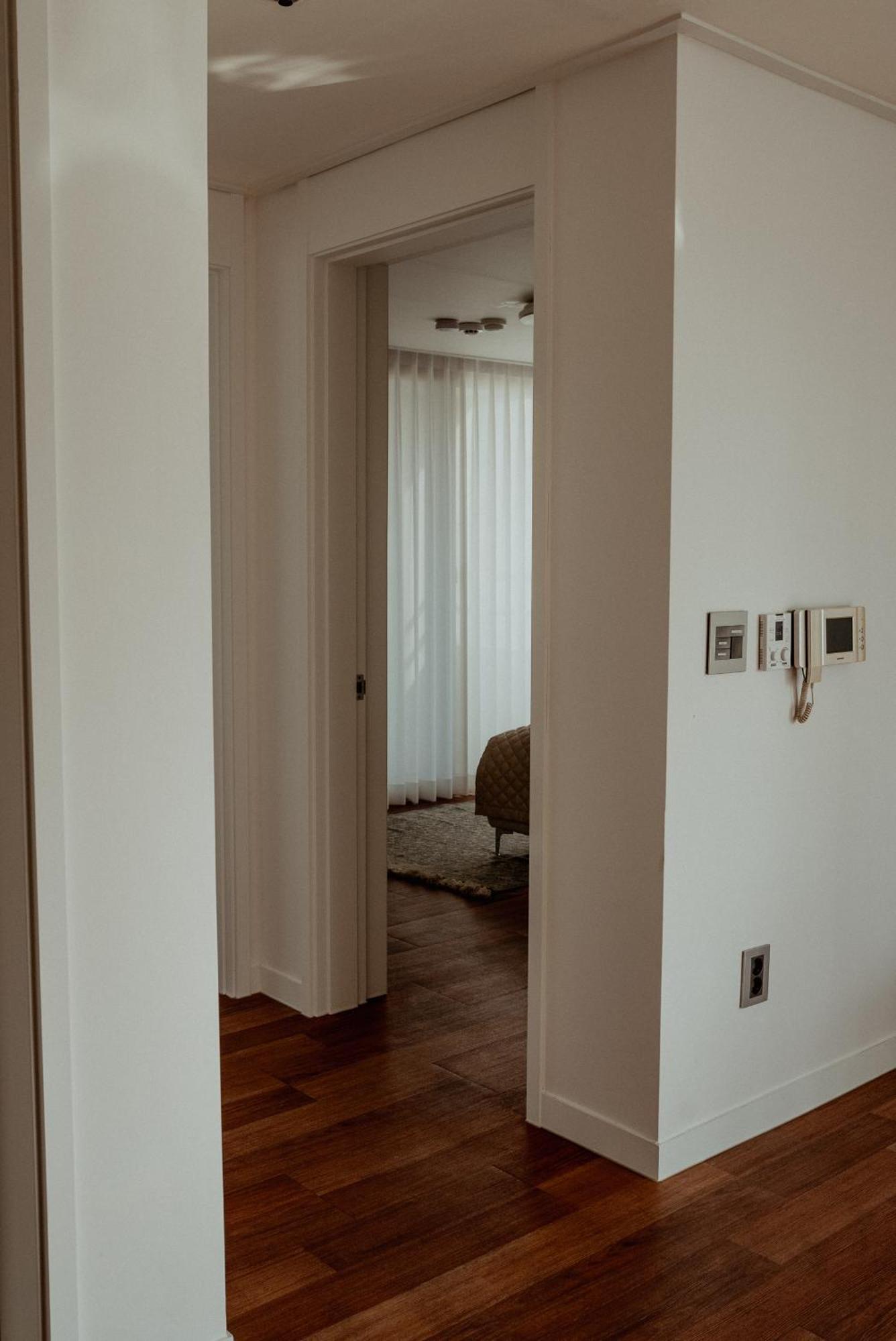 Apartment By Little Cloud