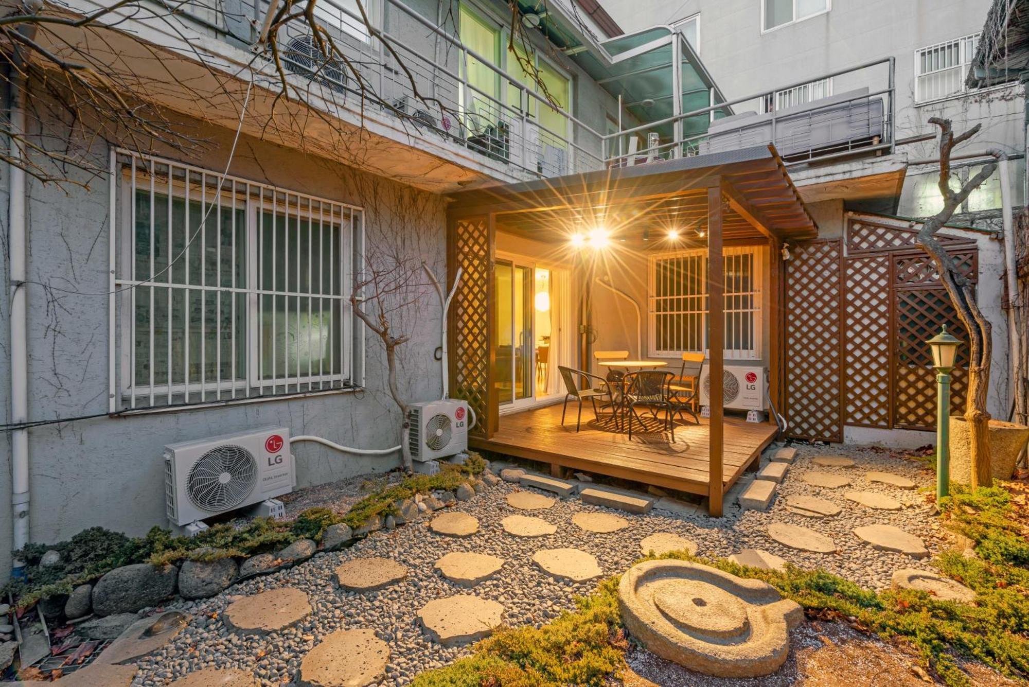 House Ari 101 Apartment *