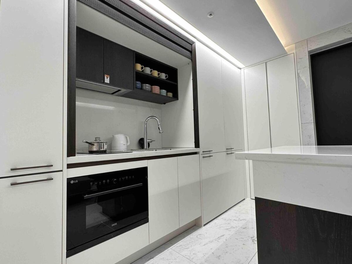 Apartment Gangnam Seocho New High-end Family Two Seoul