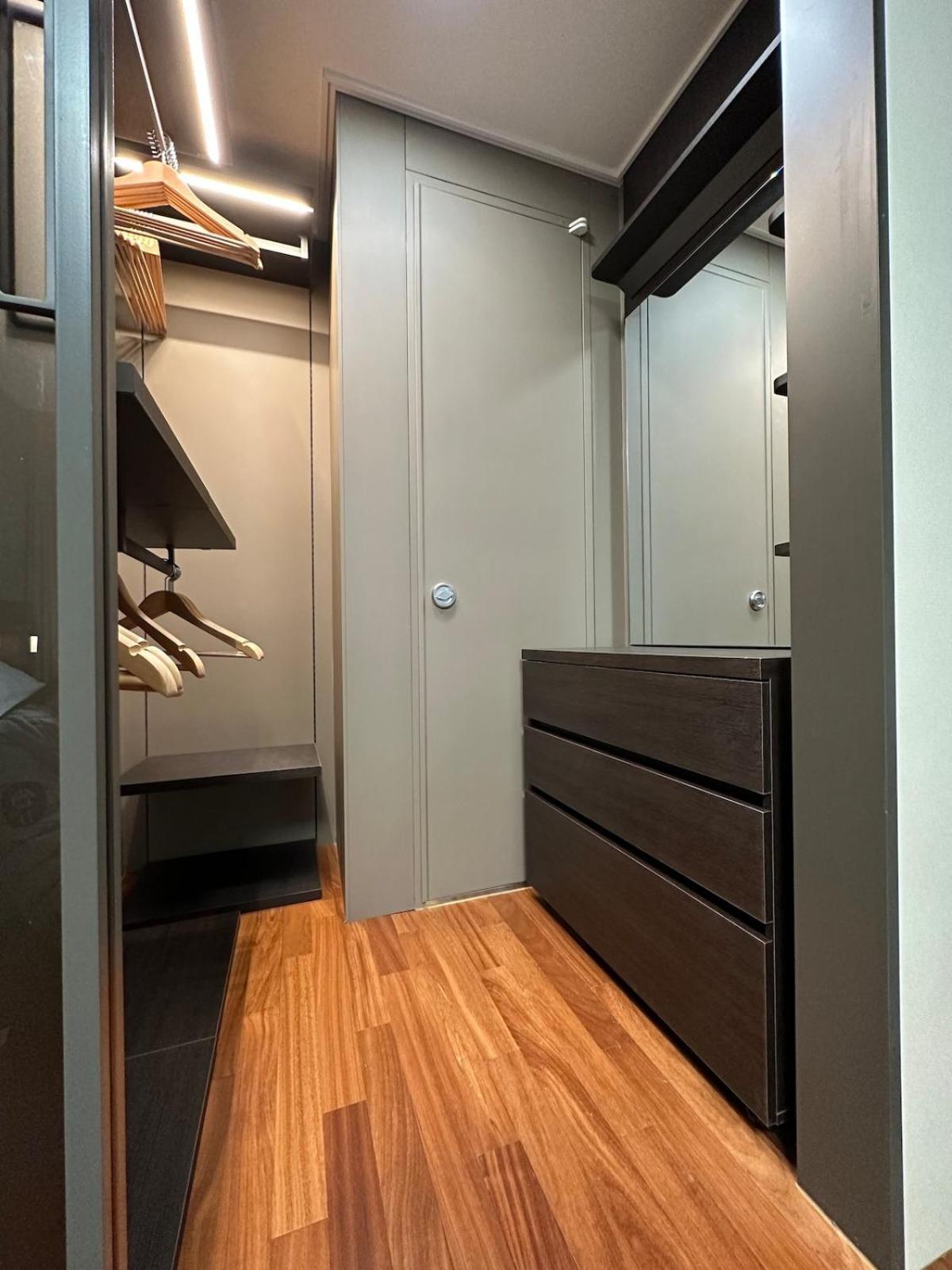 Gangnam Seocho New High-end Family Two Apartment
