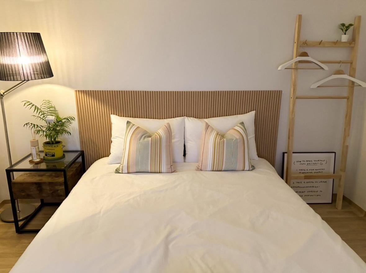 Athome - Foreigner Only Seoul