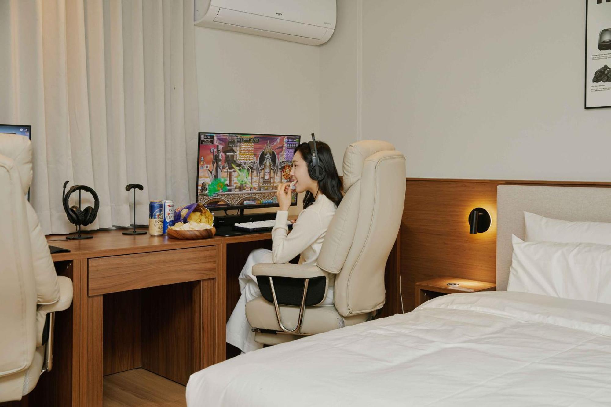 Aank Yeongdeungpo Hotel *