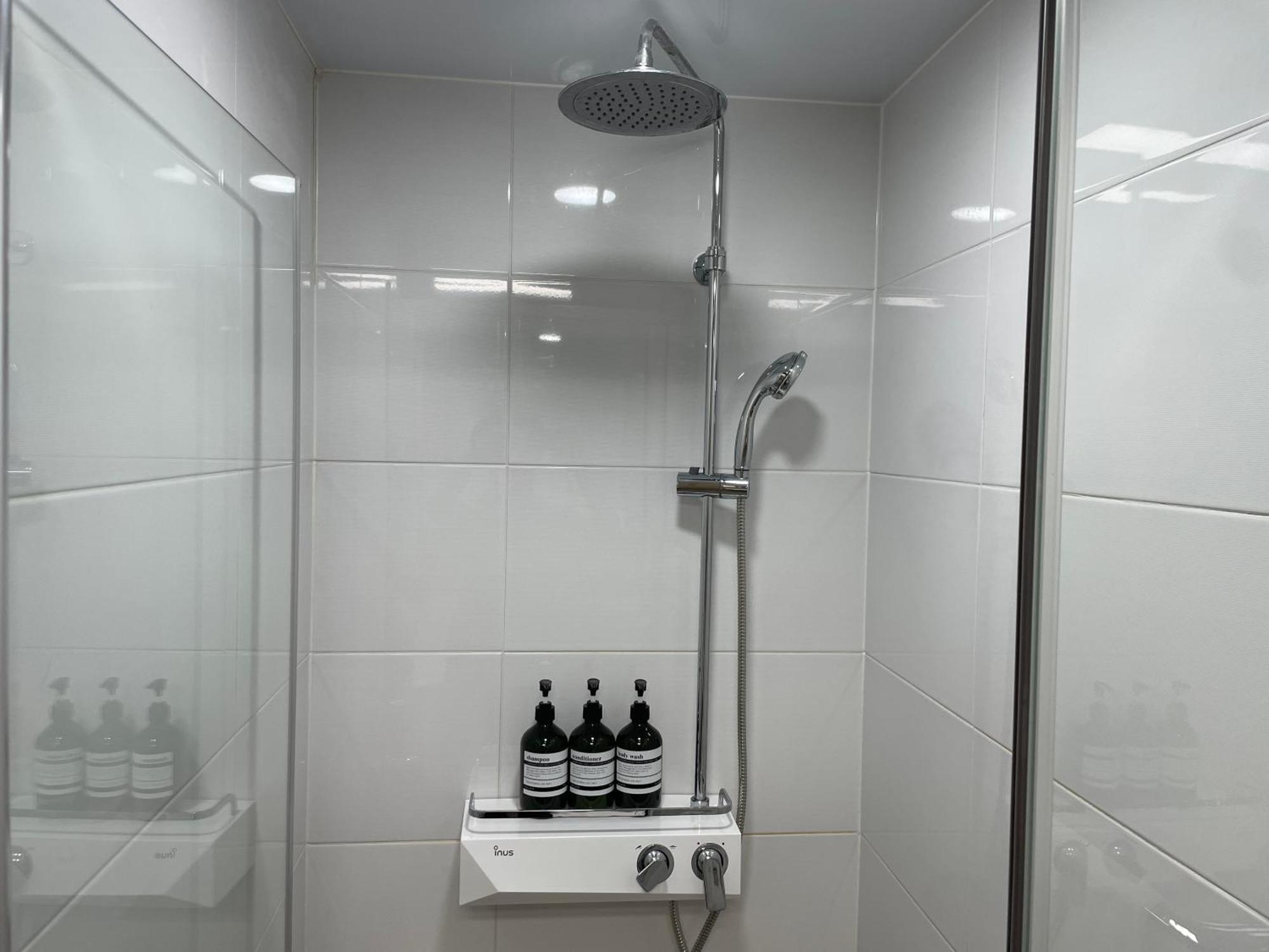 The Share Myeongdong High Floor & Free Gym #subway Station 3min #myeongdong 10min Seoul