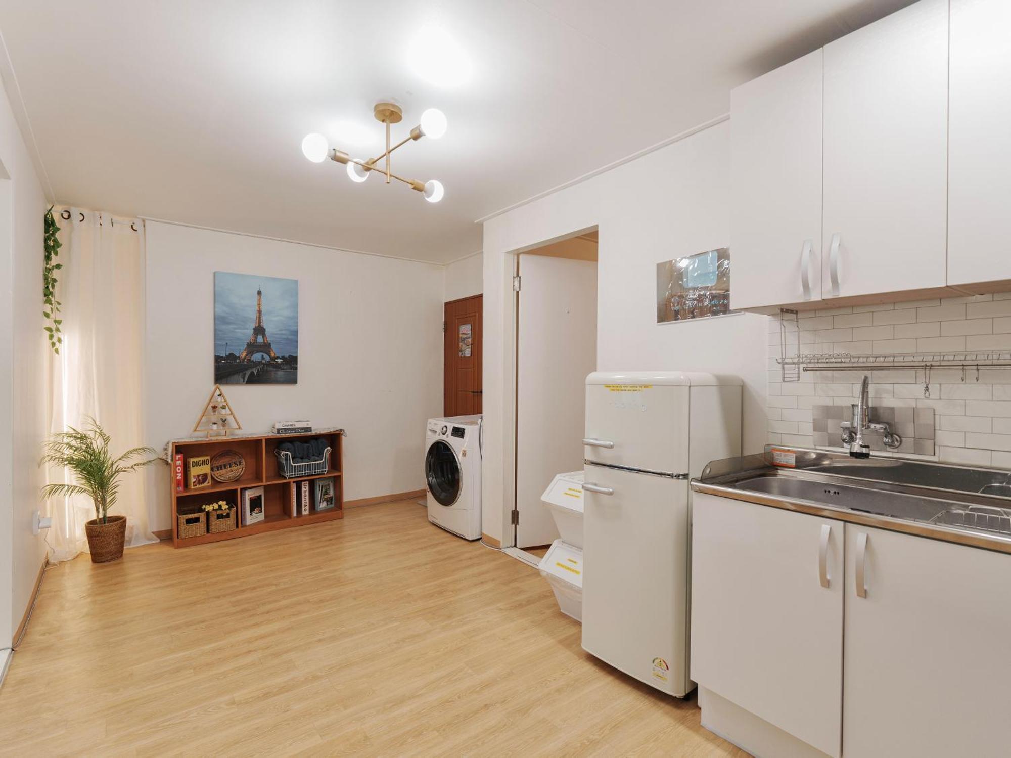 Apartment Yuri 1 *