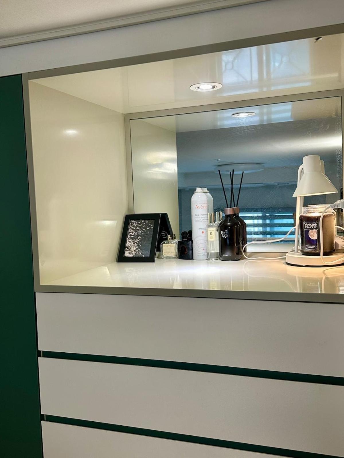 Excellent Location, Comfortable Ddp House * Seoul