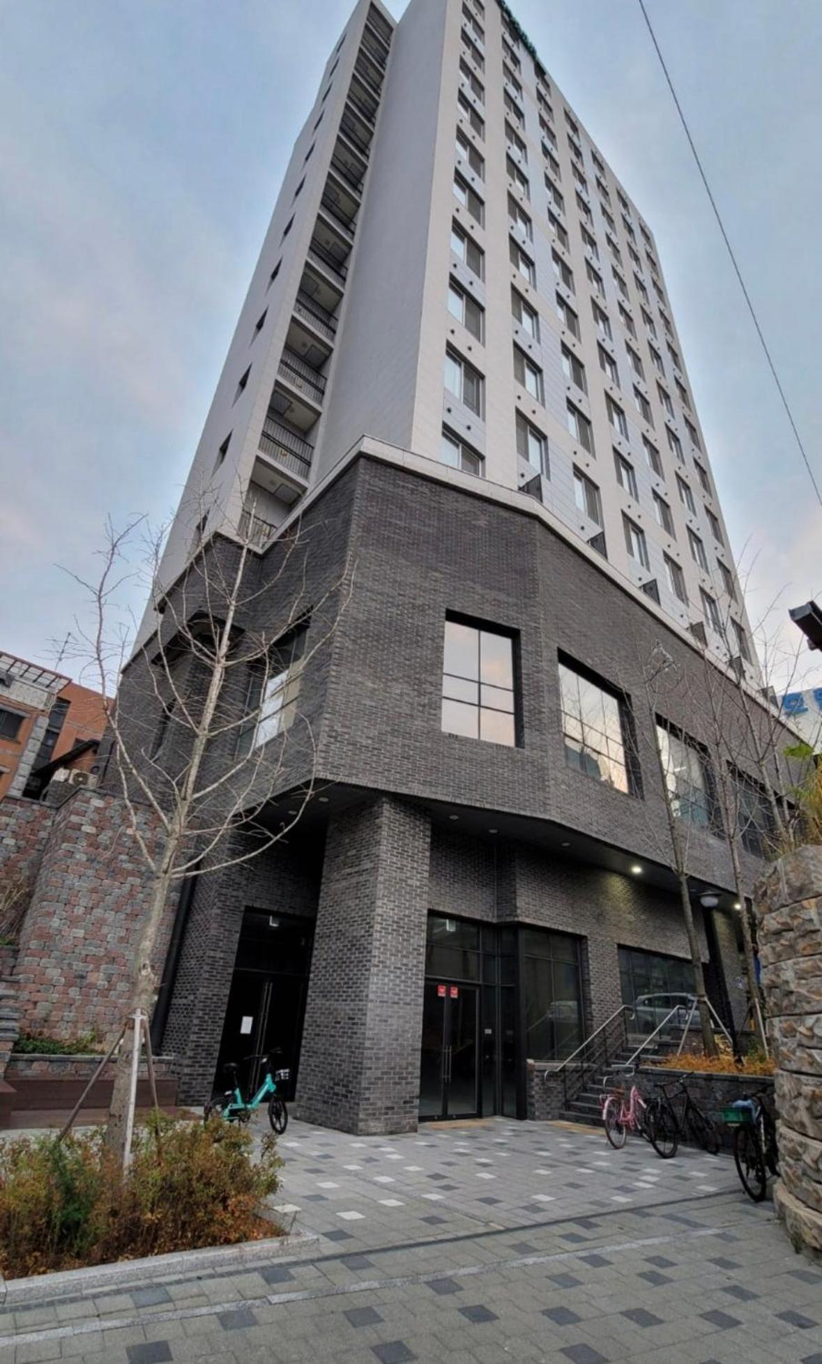 Excellent Location, Comfortable Ddp House Apartment Seoul