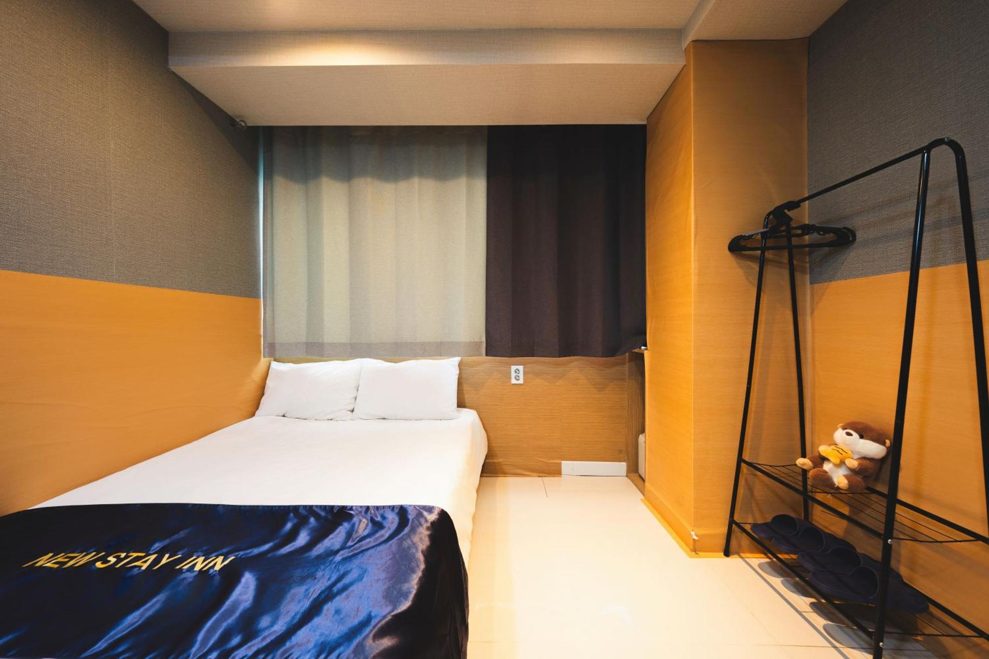 Hostel Myeongdong New *